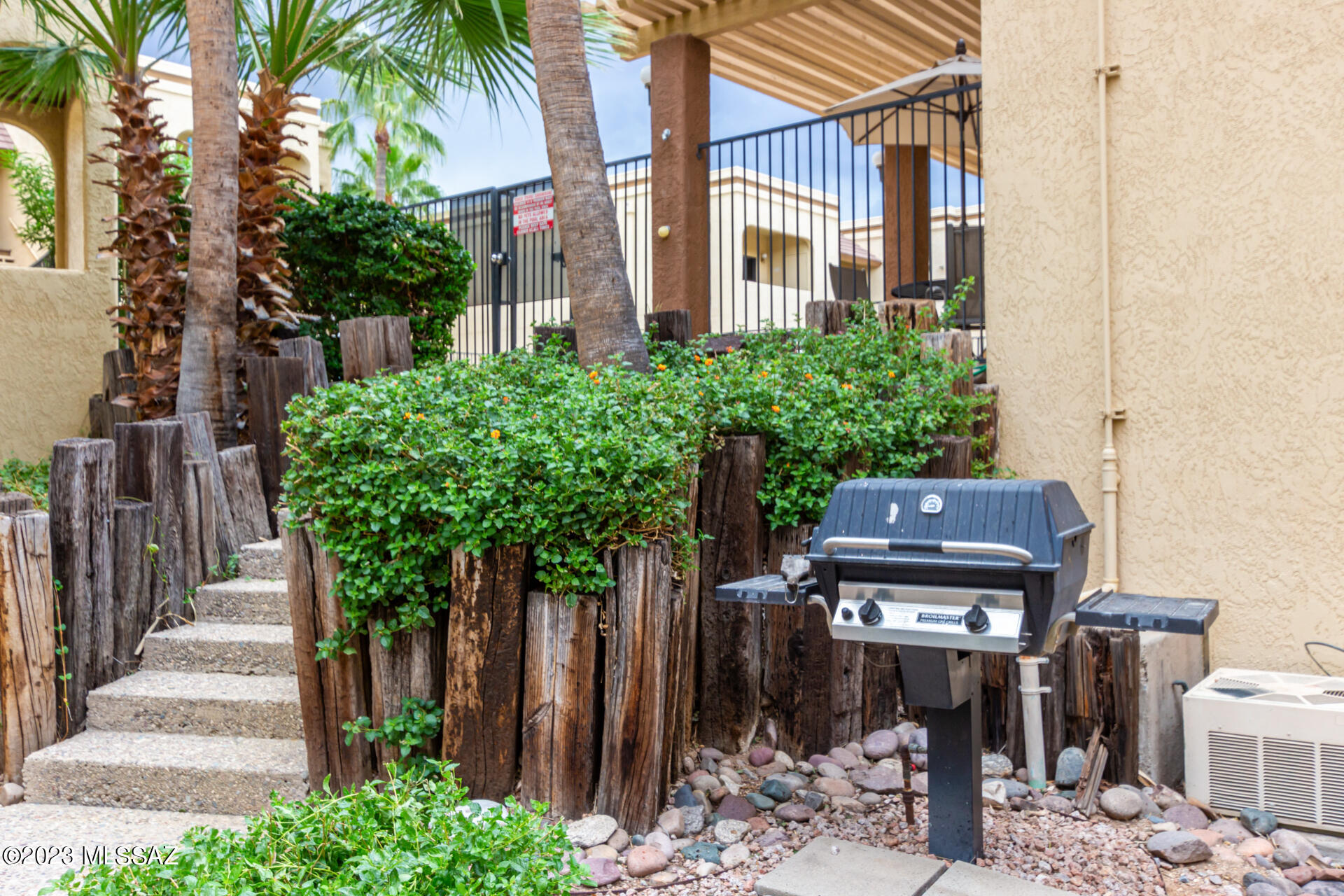 Sunrise Springs - Residential
