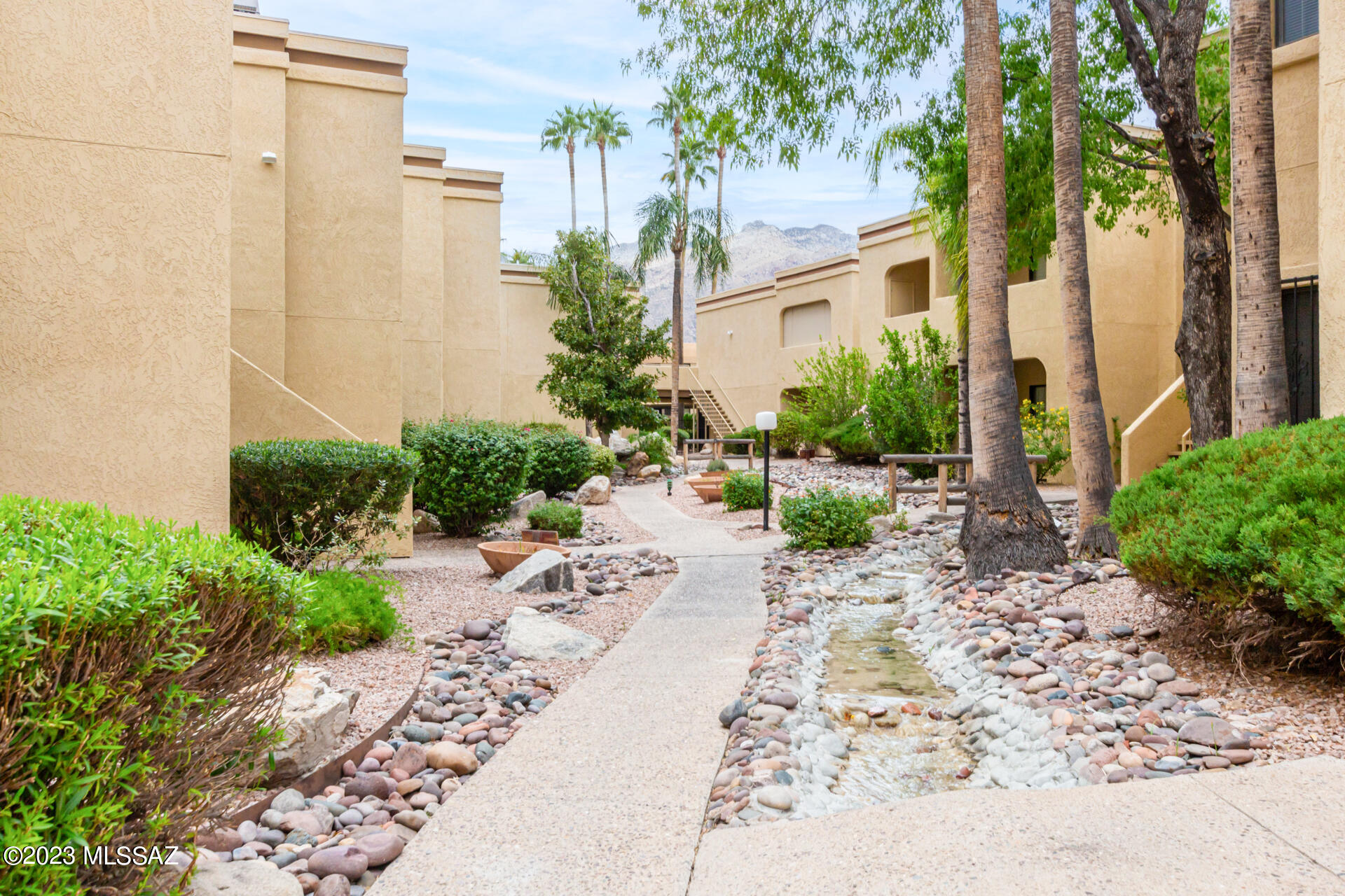 Sunrise Springs - Residential