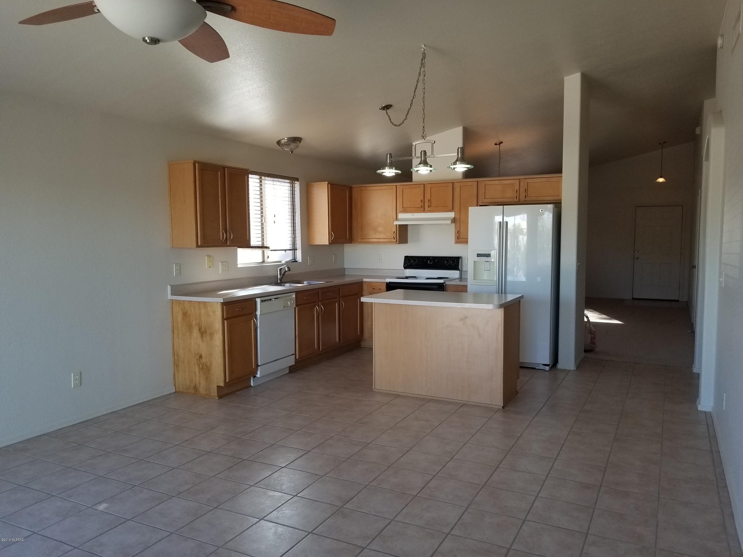 La Tierra Buena (1-207) - Residential