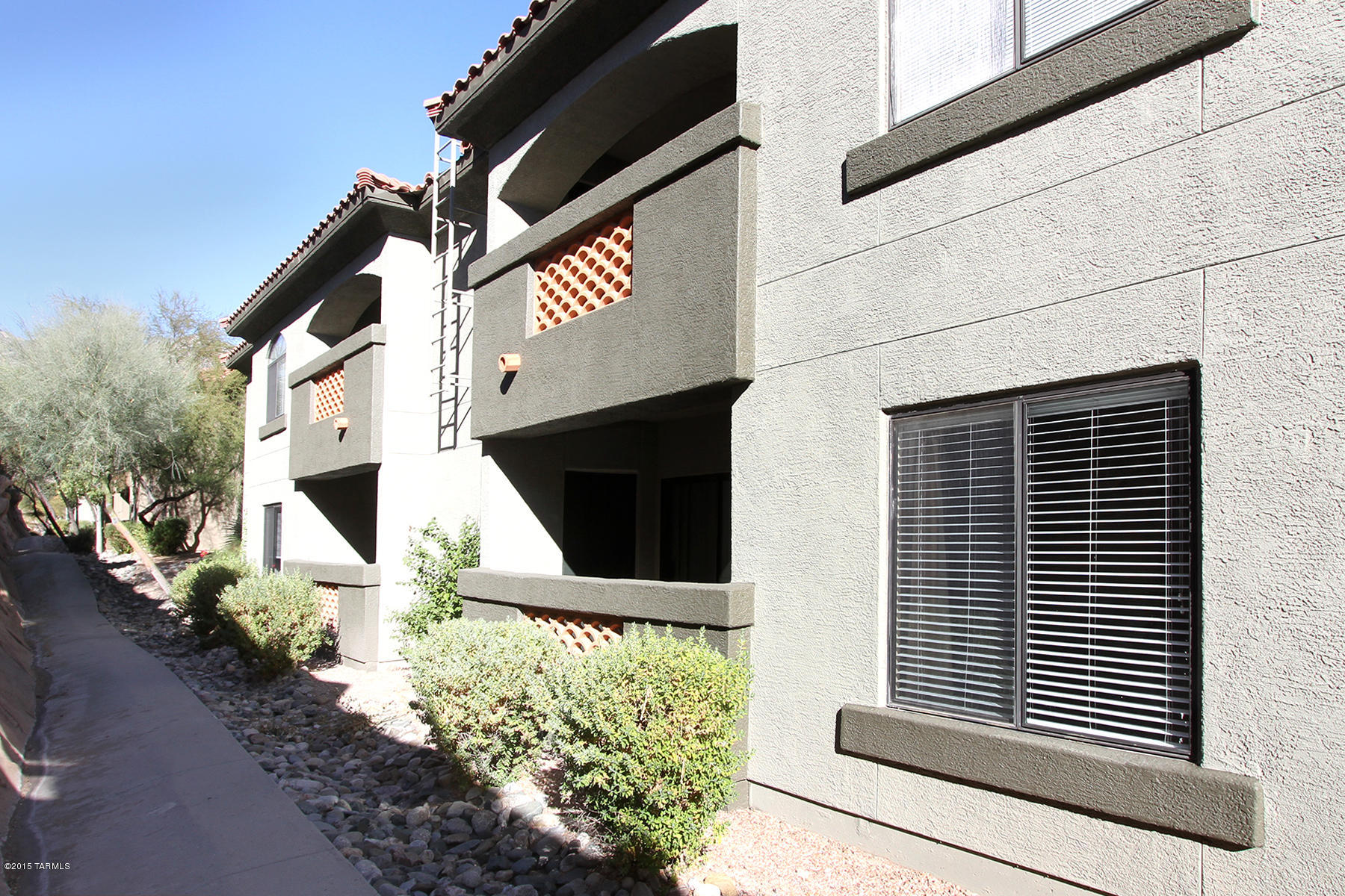 Veranda at Ventana Condominiums - Residential