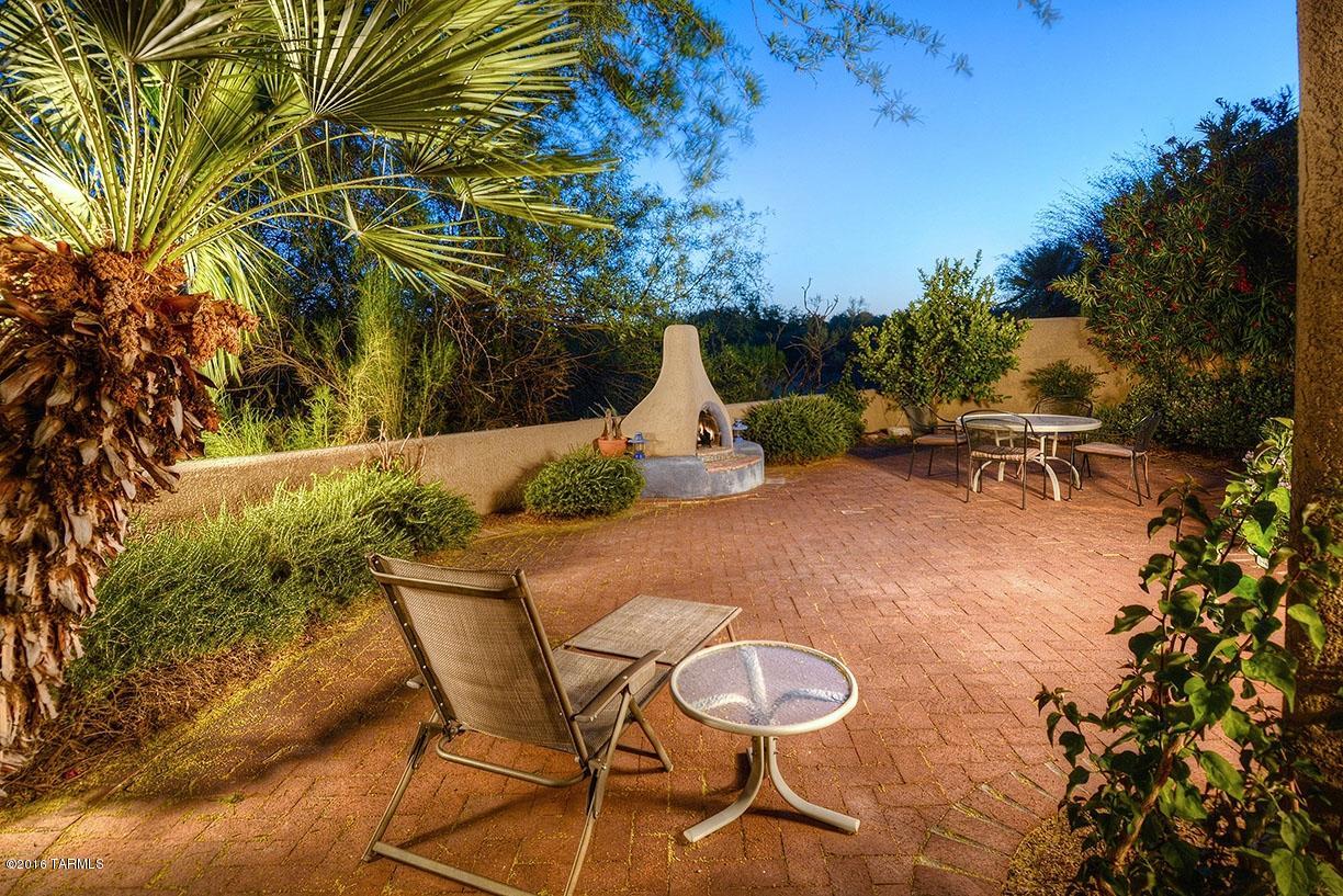 Ventana Canyon Golf Villas - Residential