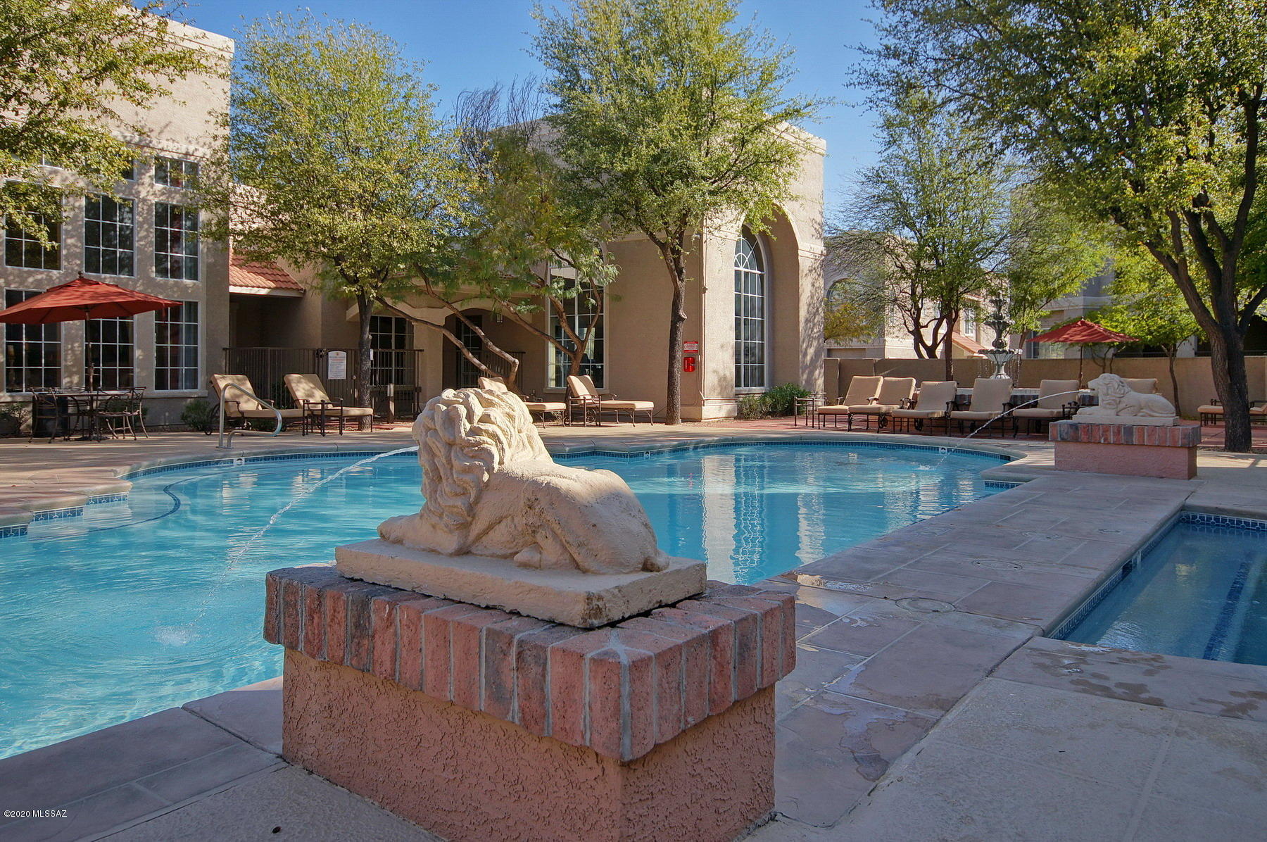 The Boulders at La Reserve Condominiums - Residential