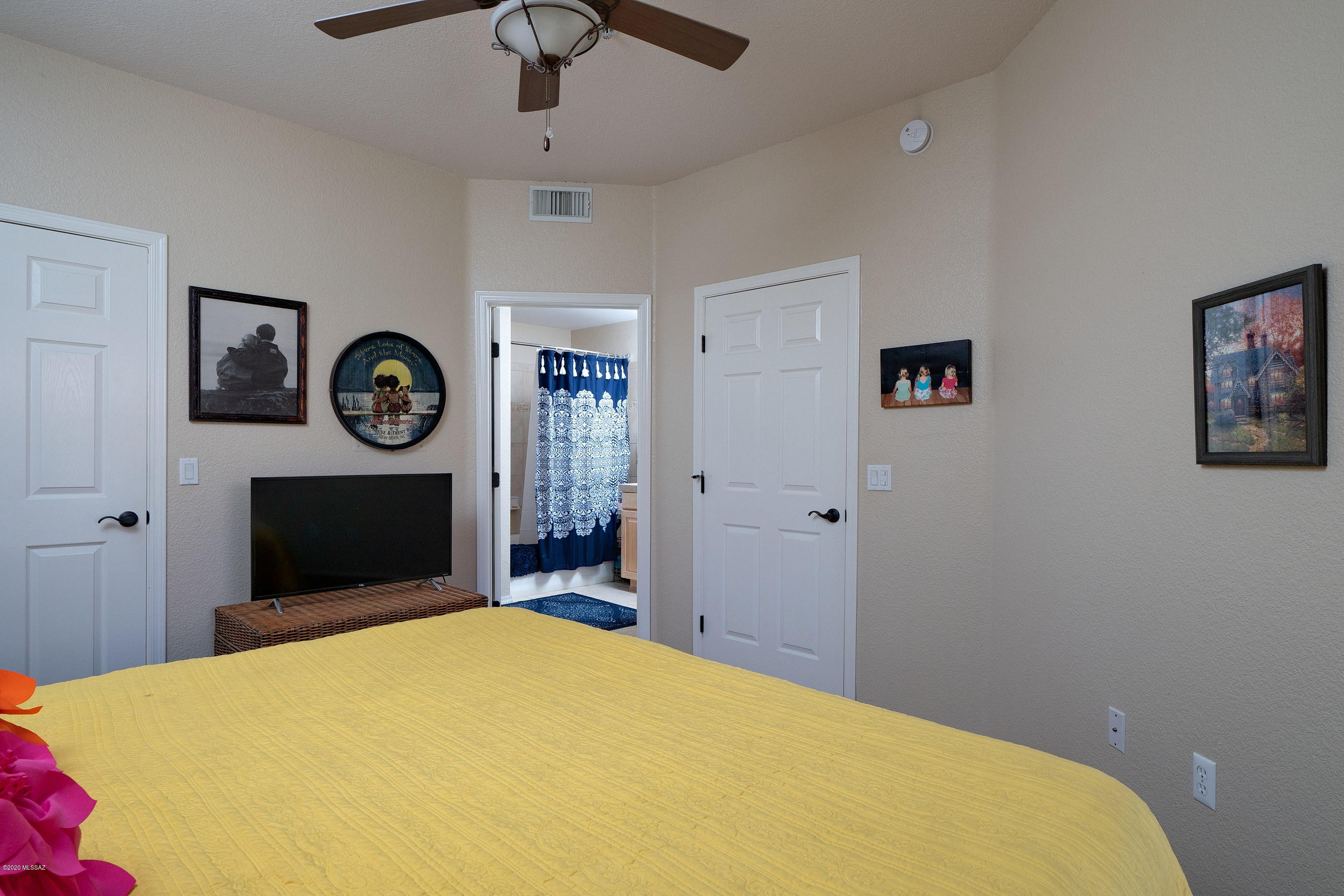 The Boulders at La Reserve Condominiums - Residential