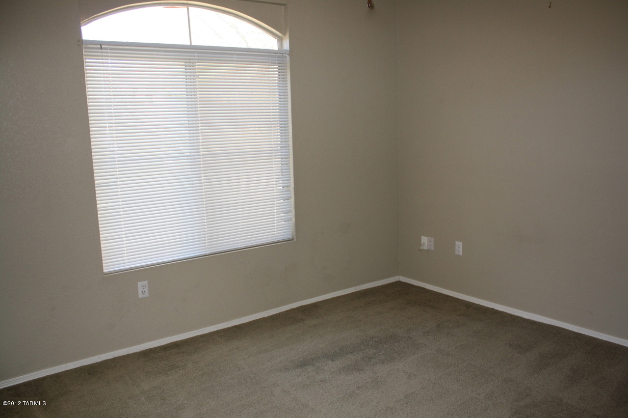 Pinnacle Canyon Condominium - Residential Lease