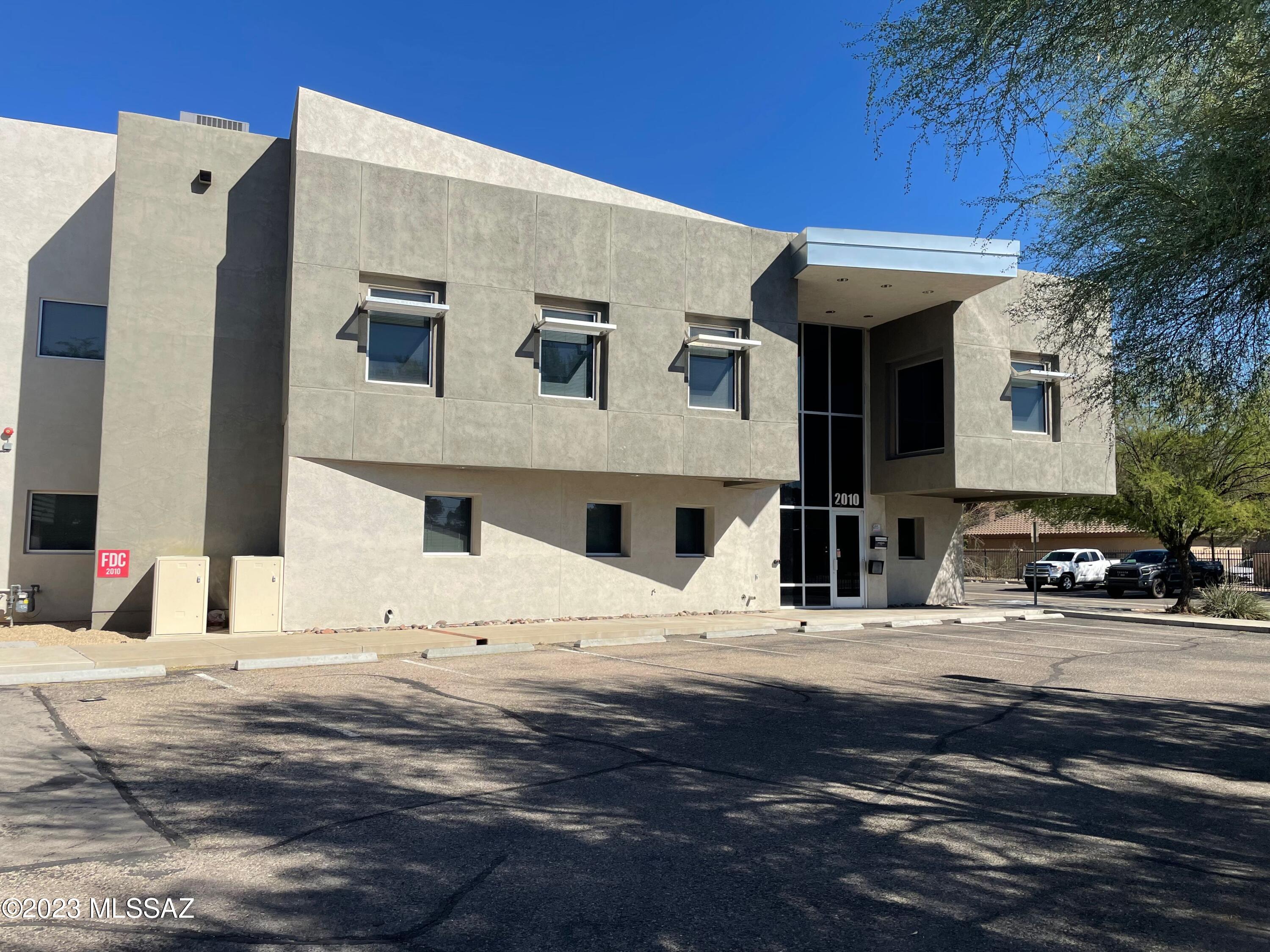 General - The subject property is nestled in the desirable NE Foothills Tucson submarket that is arguably the most robust medical corridor in the Tucson metroplex. This attractive, modern looking building (10,425/SF), provides owner/user and/or multi-tenant opportunities as required.
This well equipped turn-key property features high end finishes, spacious offices, large audio visual conference room, elevator, full kitchen, call center bull pen space, break room, ADA bathrooms, ample parking, security cameras/alarms, as well as an abundance of storage space and data transmission infrastructure capable of handling a massive amount of data.