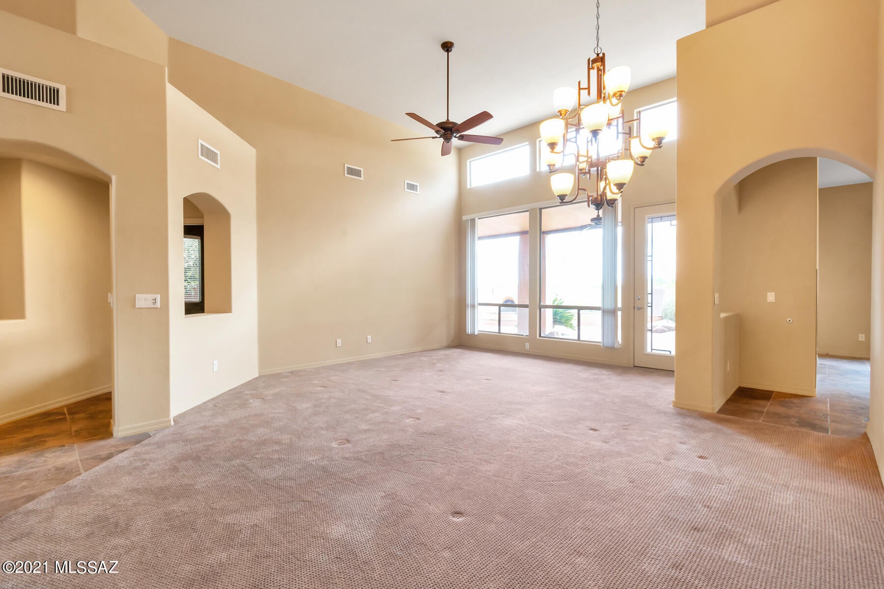 Rancho Del Lago (466-540) - Residential Lease