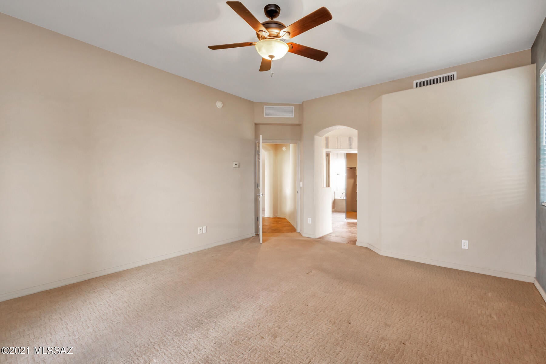 Rancho Del Lago (466-540) - Residential Lease