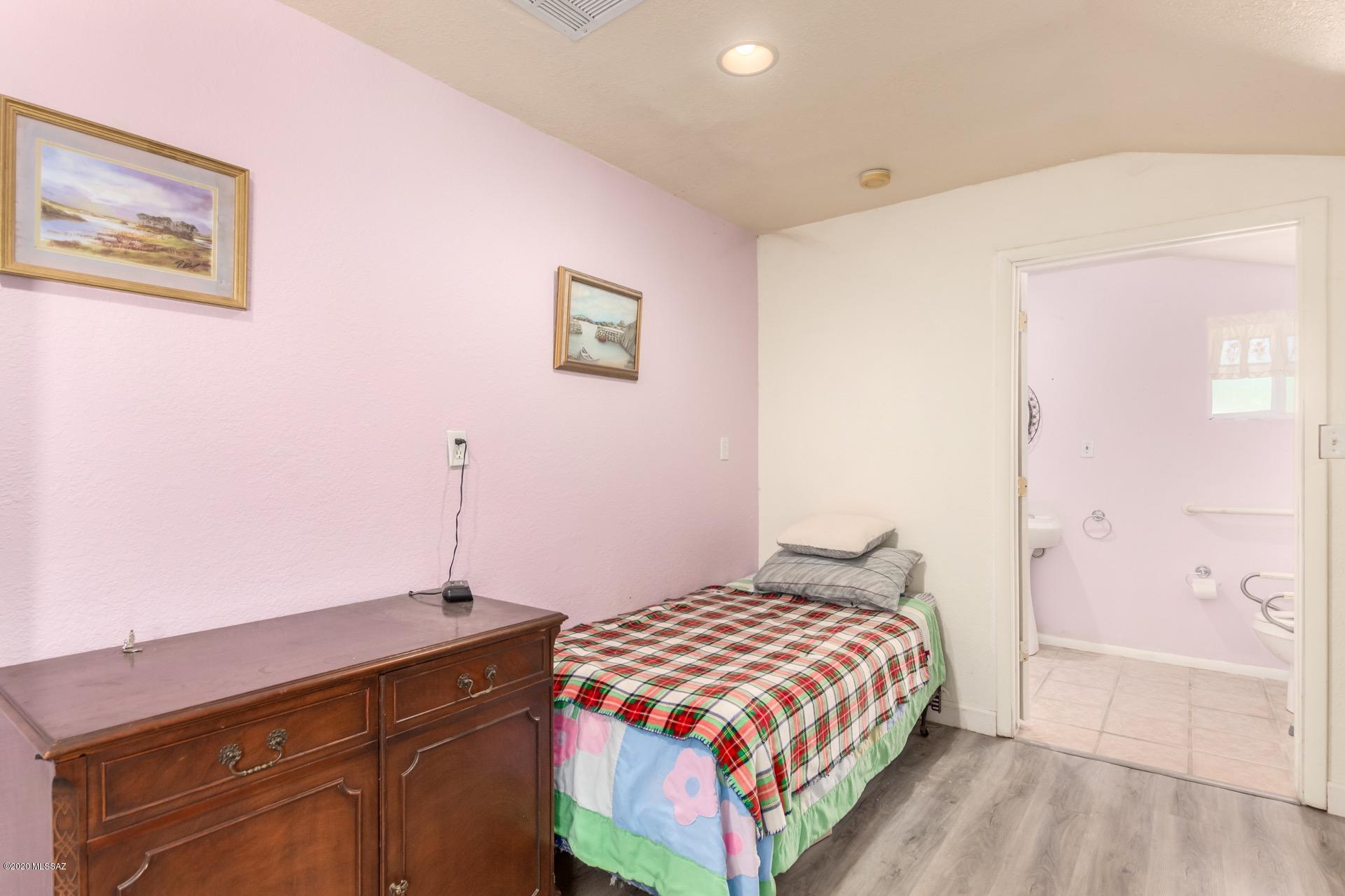 Tanque Verde Country Estates - Residential