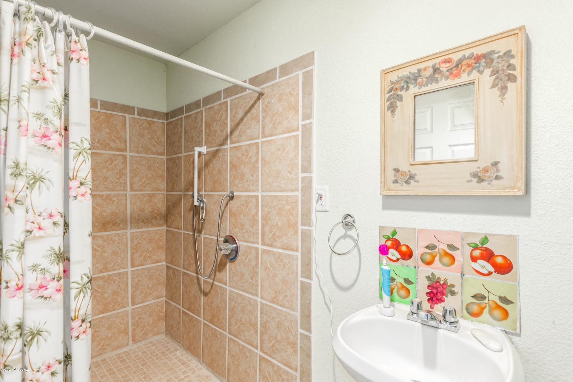 Tanque Verde Country Estates - Residential
