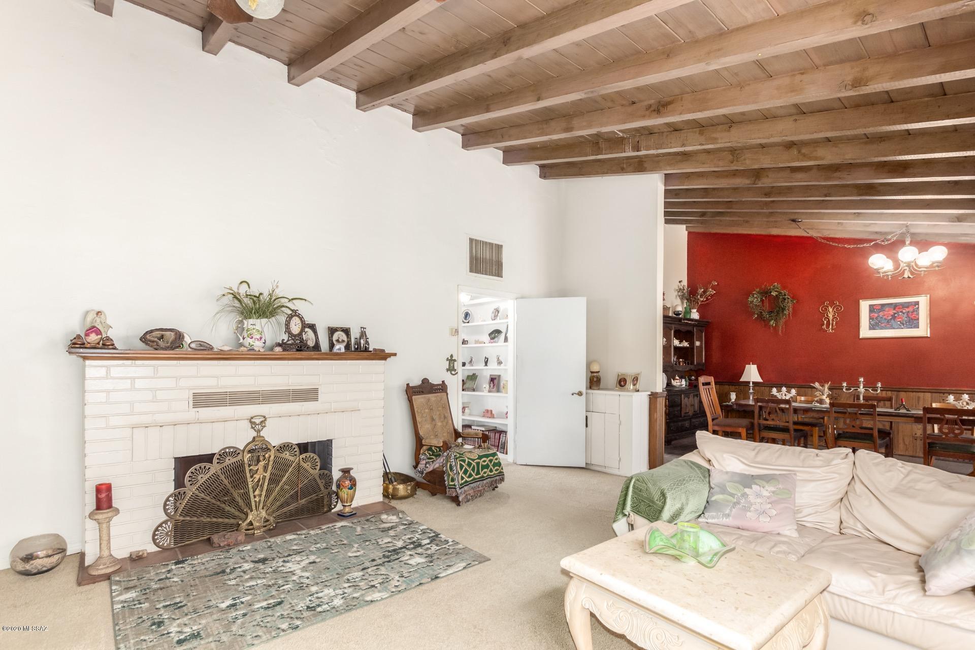 Tanque Verde Country Estates - Residential