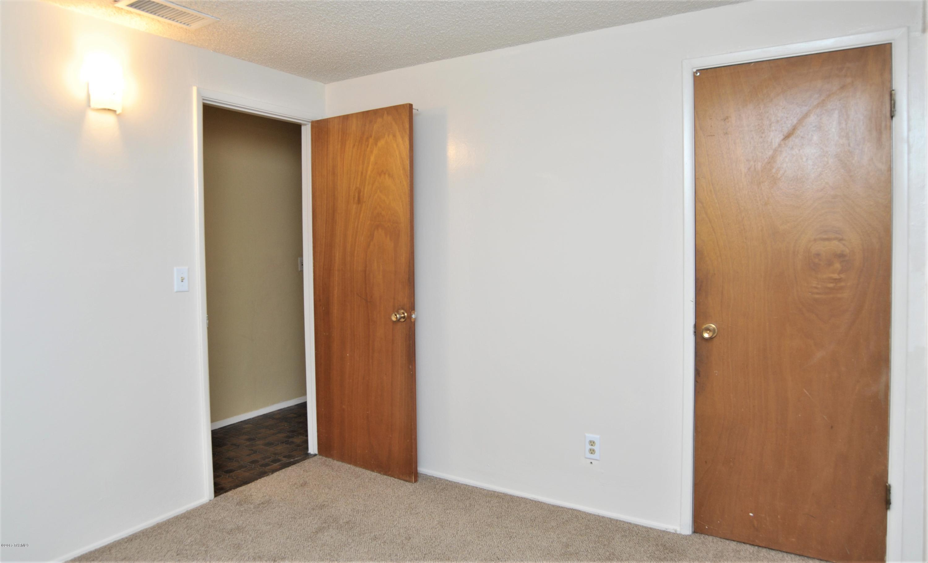Fiesta Park - Residential