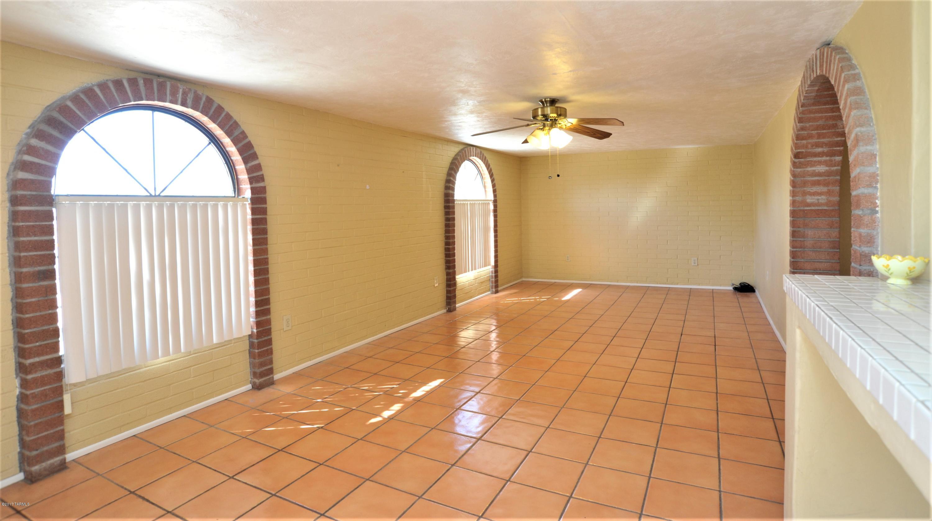 Fiesta Park - Residential