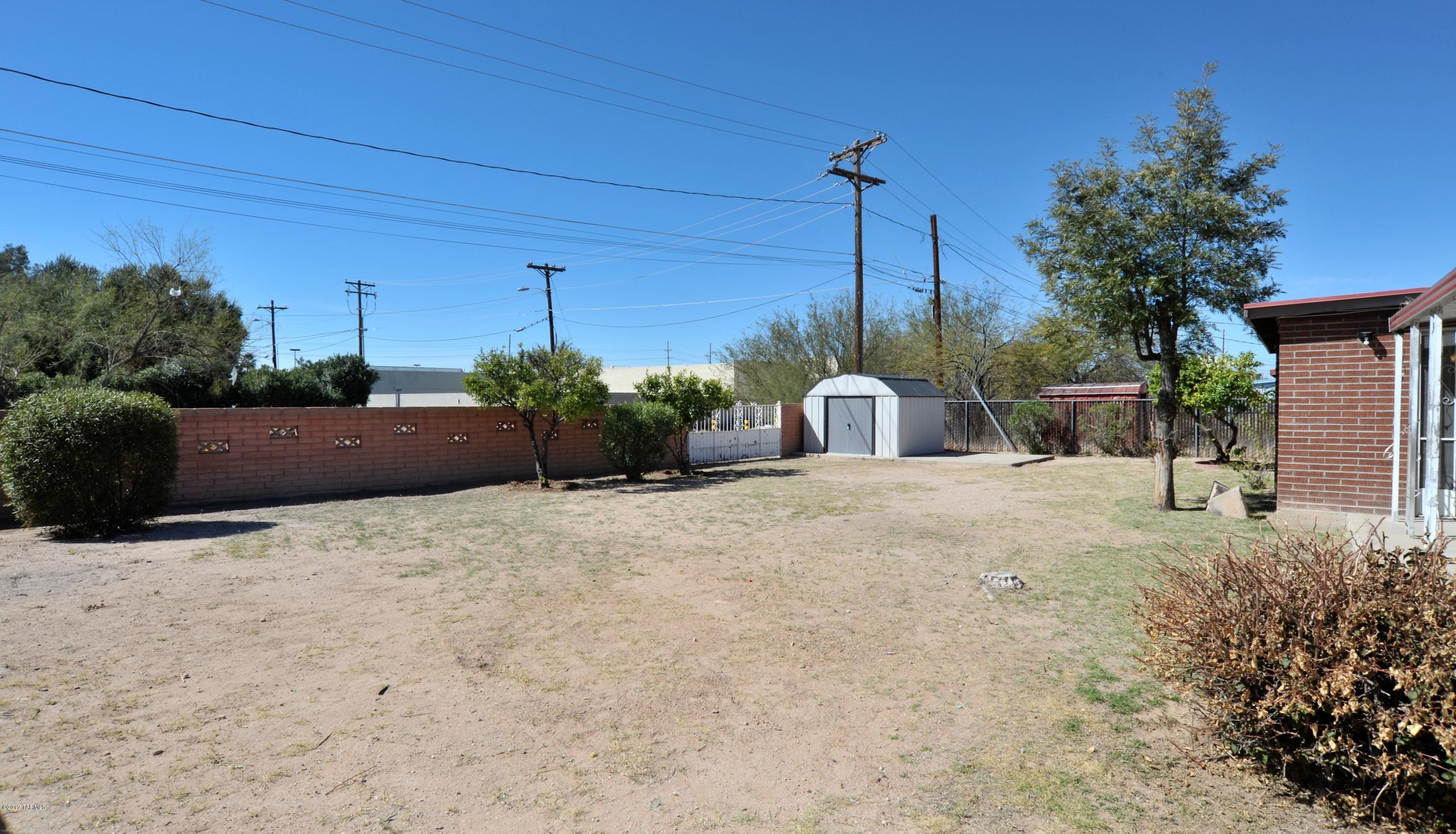 Fiesta Park - Residential