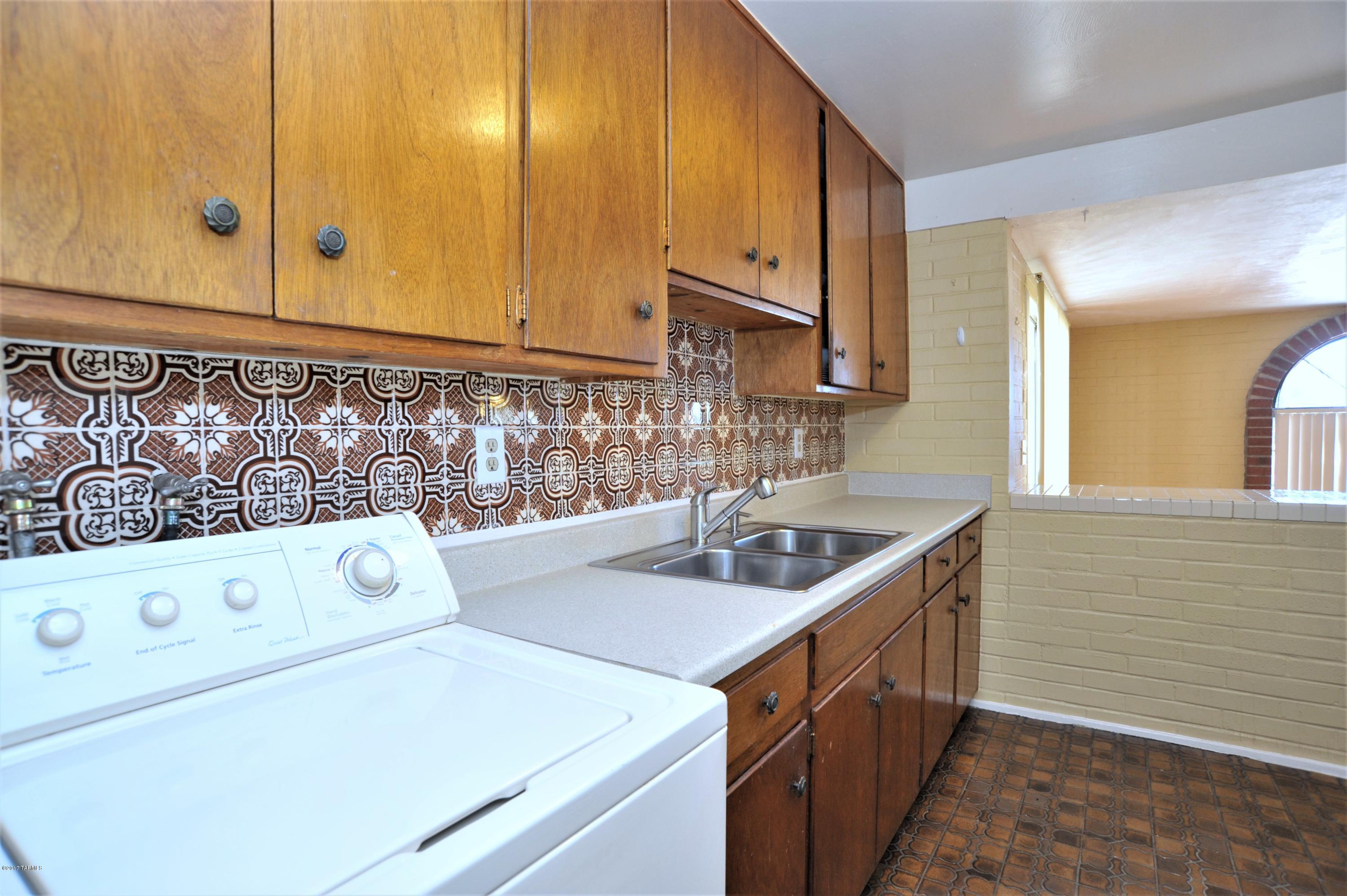Fiesta Park - Residential