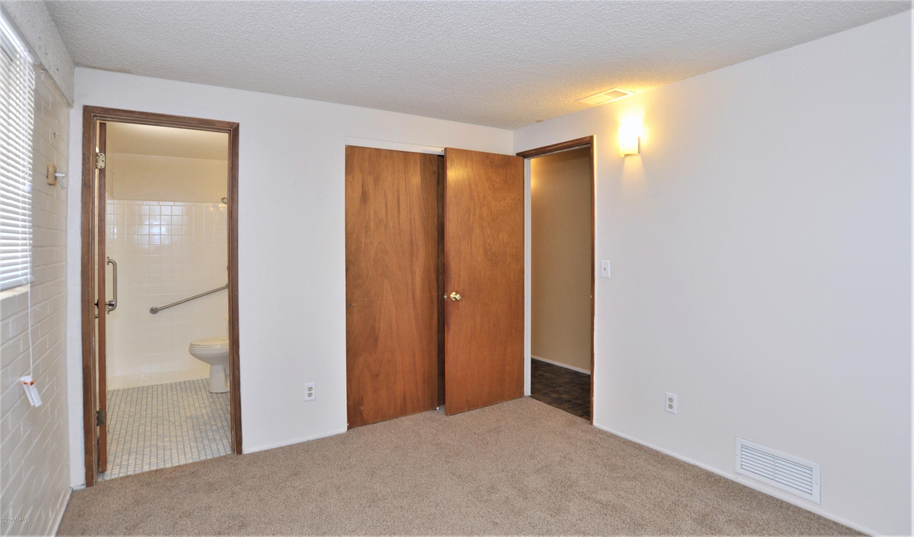Fiesta Park - Residential