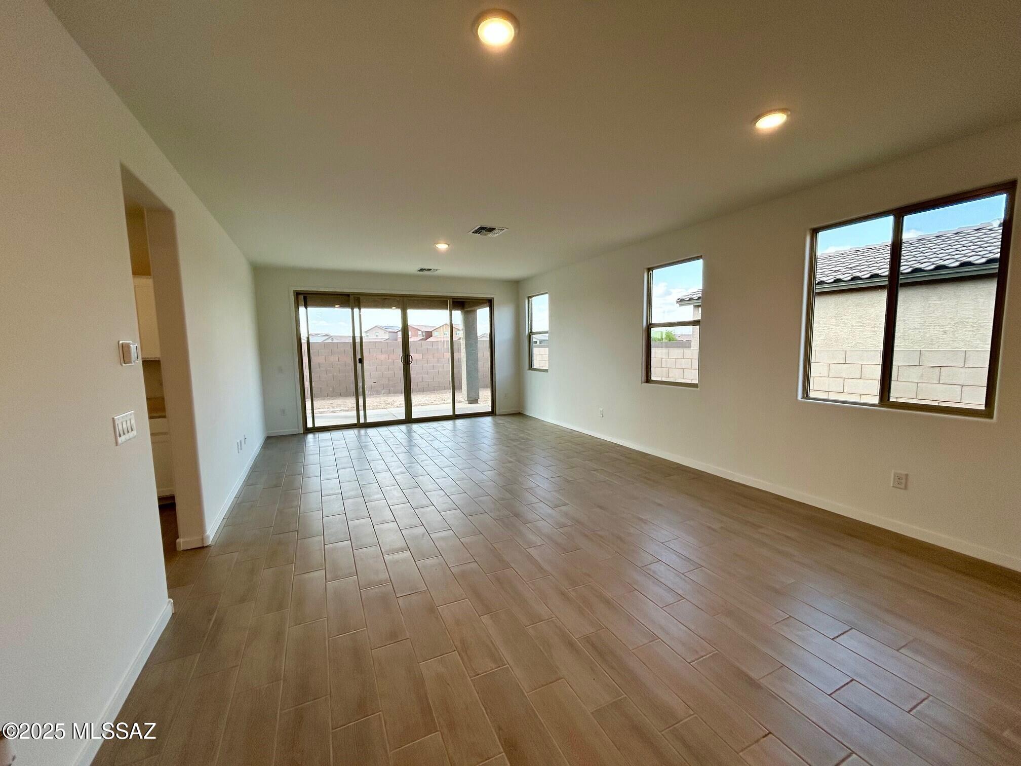 Gladden Farms Block 33 - Residential