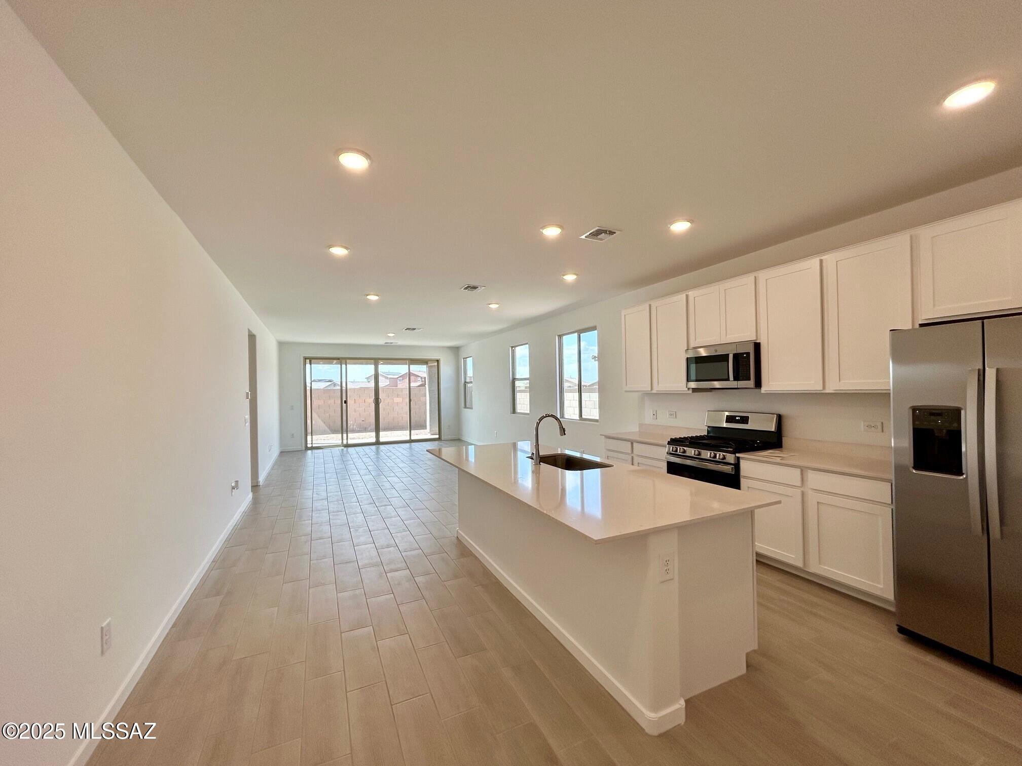 Gladden Farms Block 33 - Residential