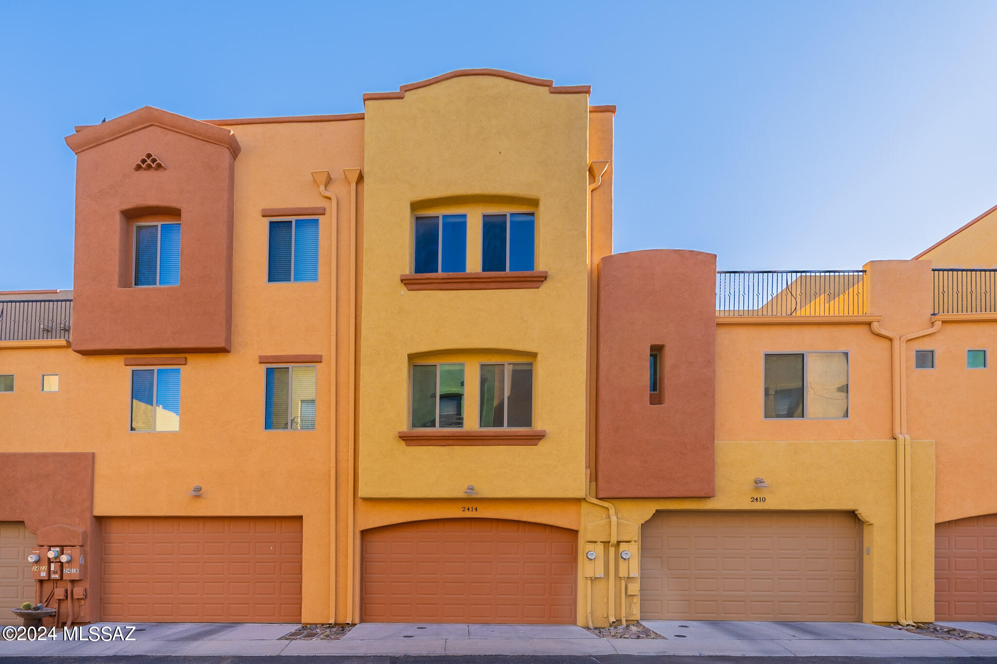 River Walk (1-140) - Residential
