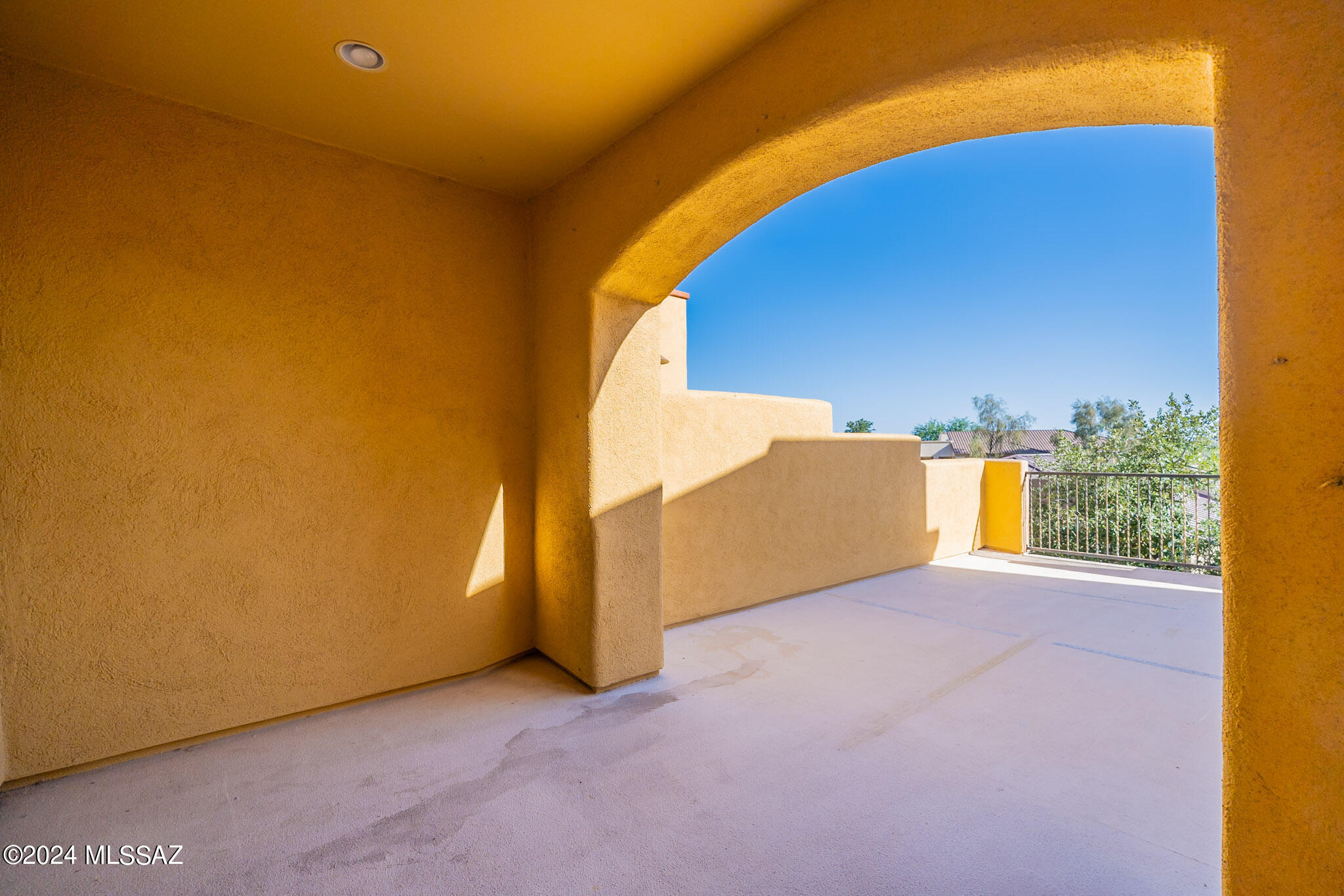 River Walk (1-140) - Residential