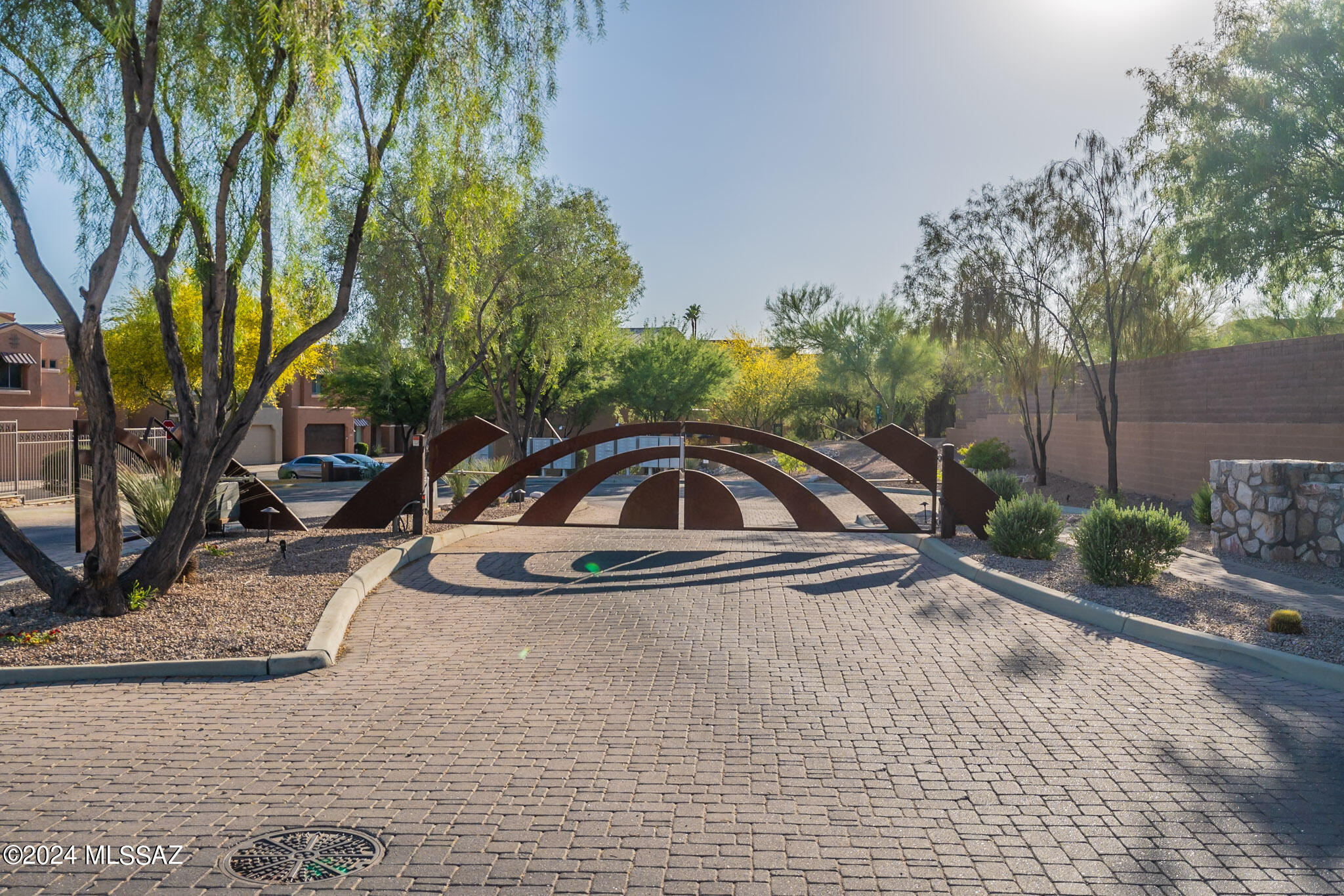 River Walk (1-140) - Residential