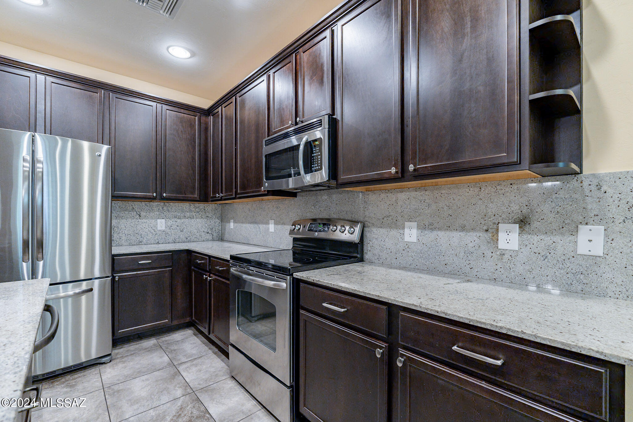 River Walk (1-140) - Residential