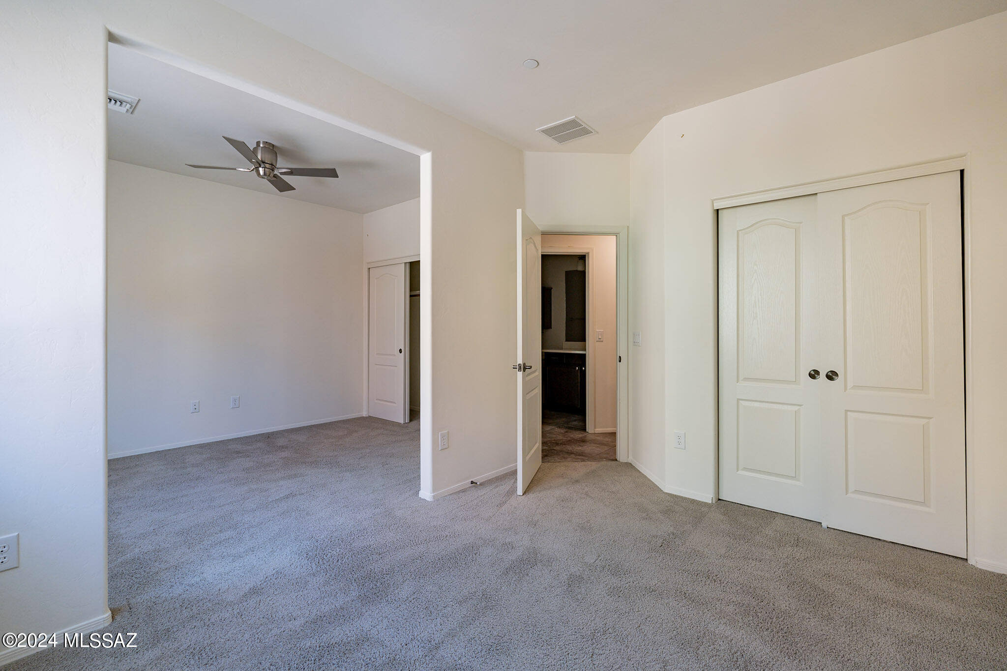 River Walk (1-140) - Residential