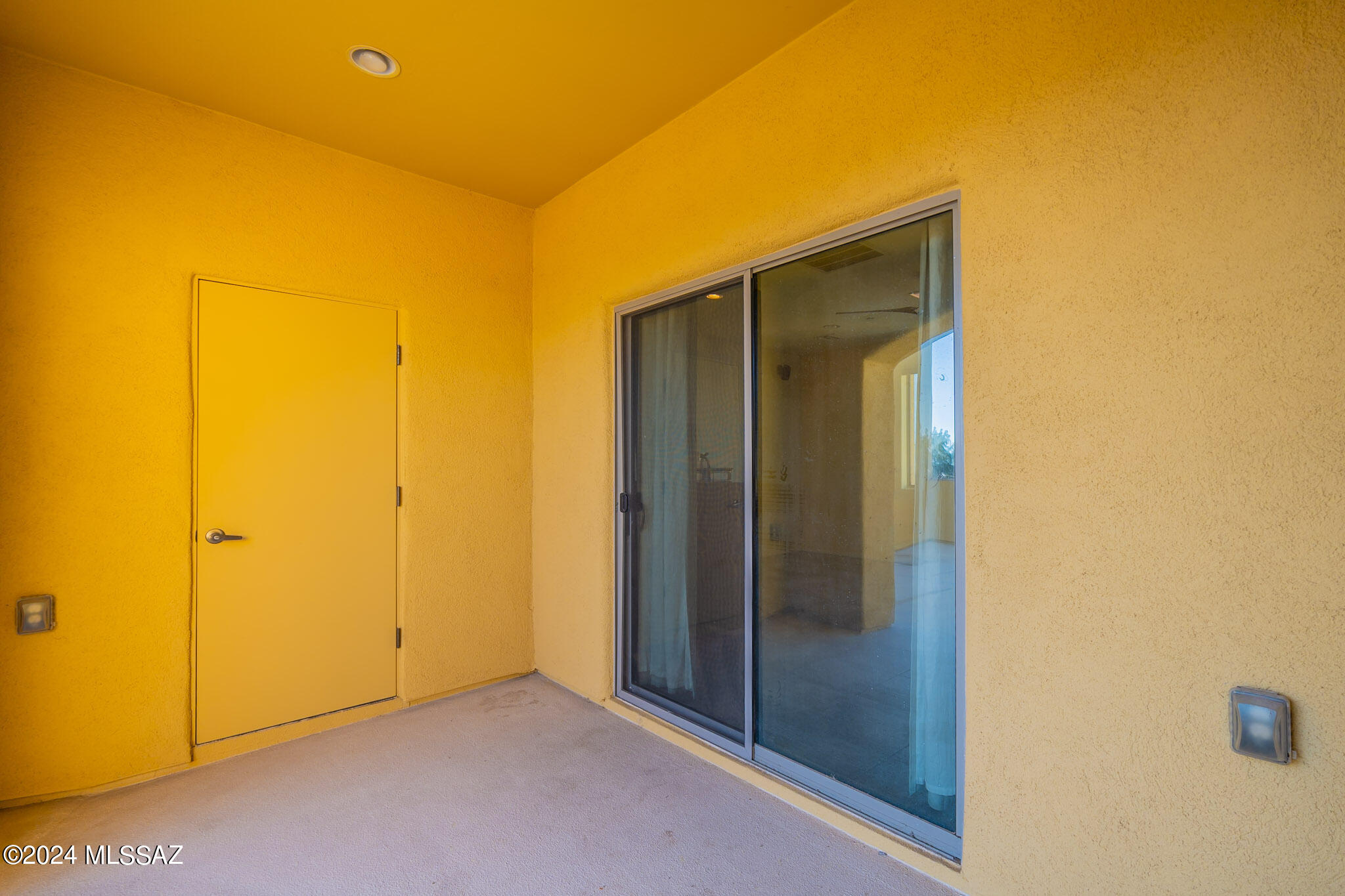 River Walk (1-140) - Residential