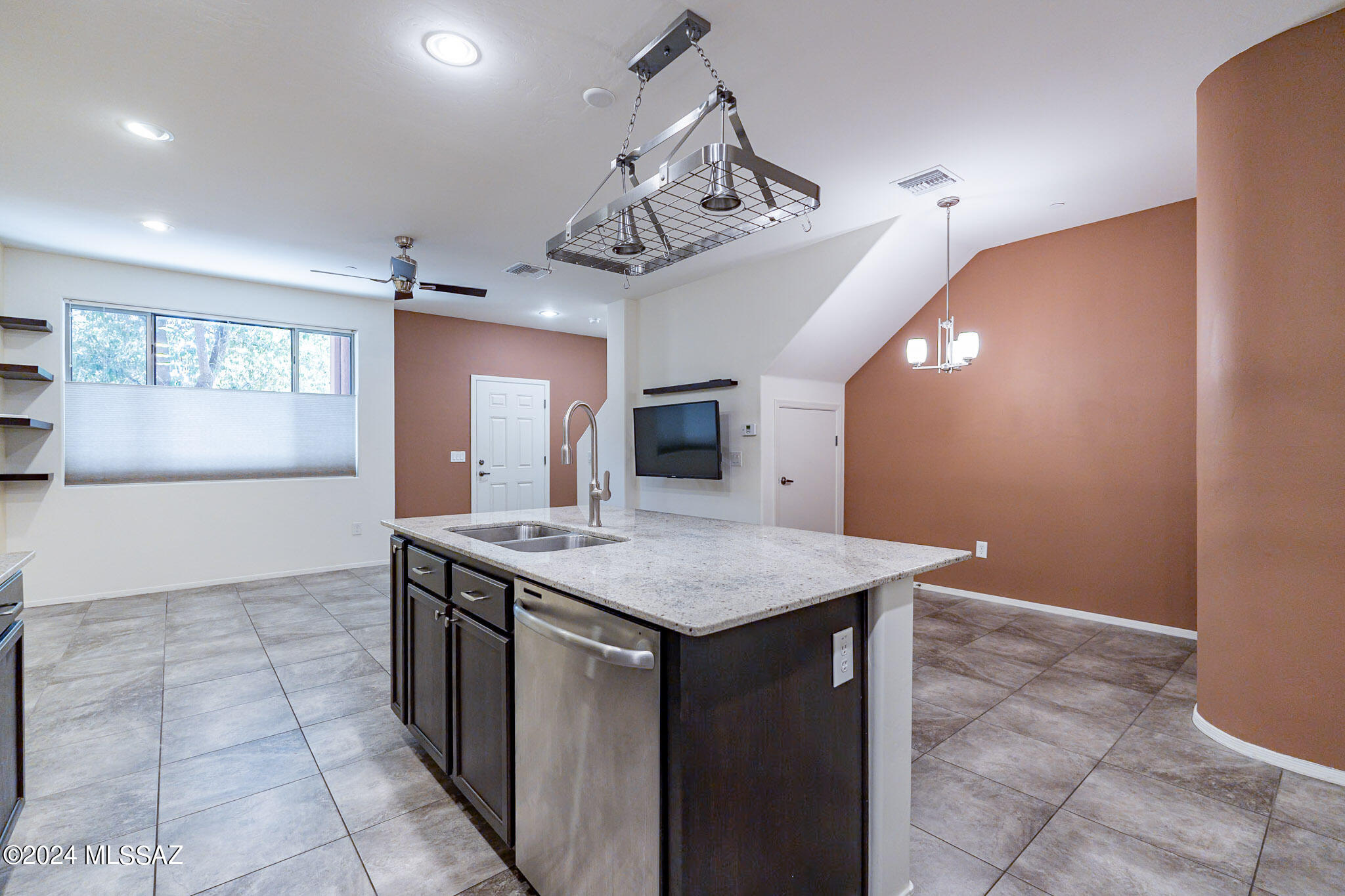 River Walk (1-140) - Residential
