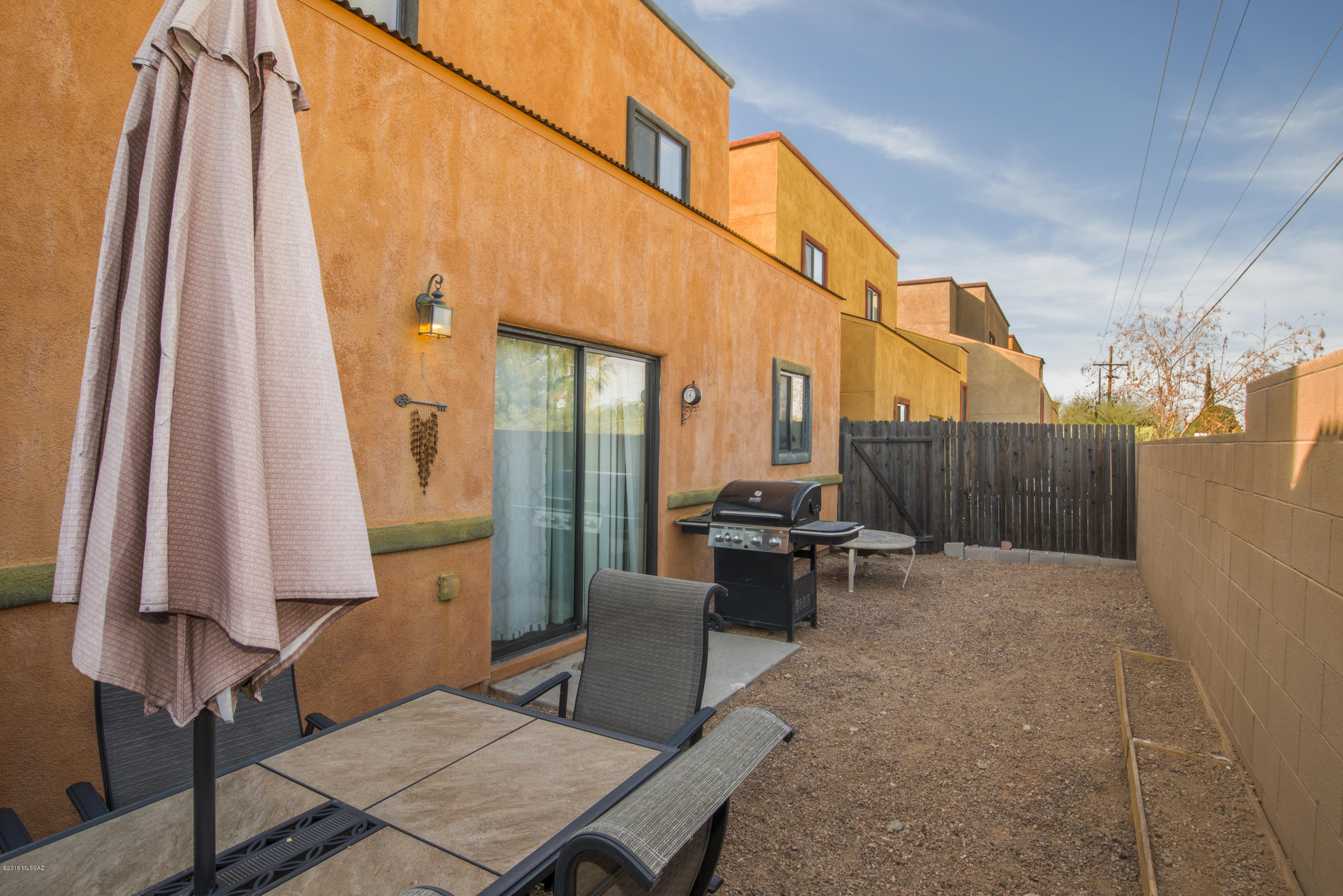 Dos Tiburones Townhouses (1-34) - Residential