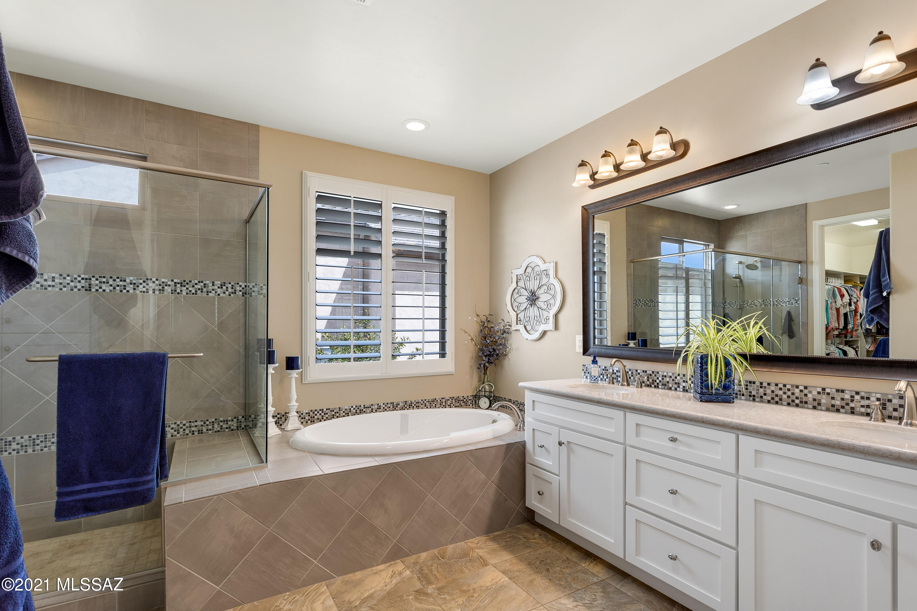 Saddlebrooke Ranch - Residential