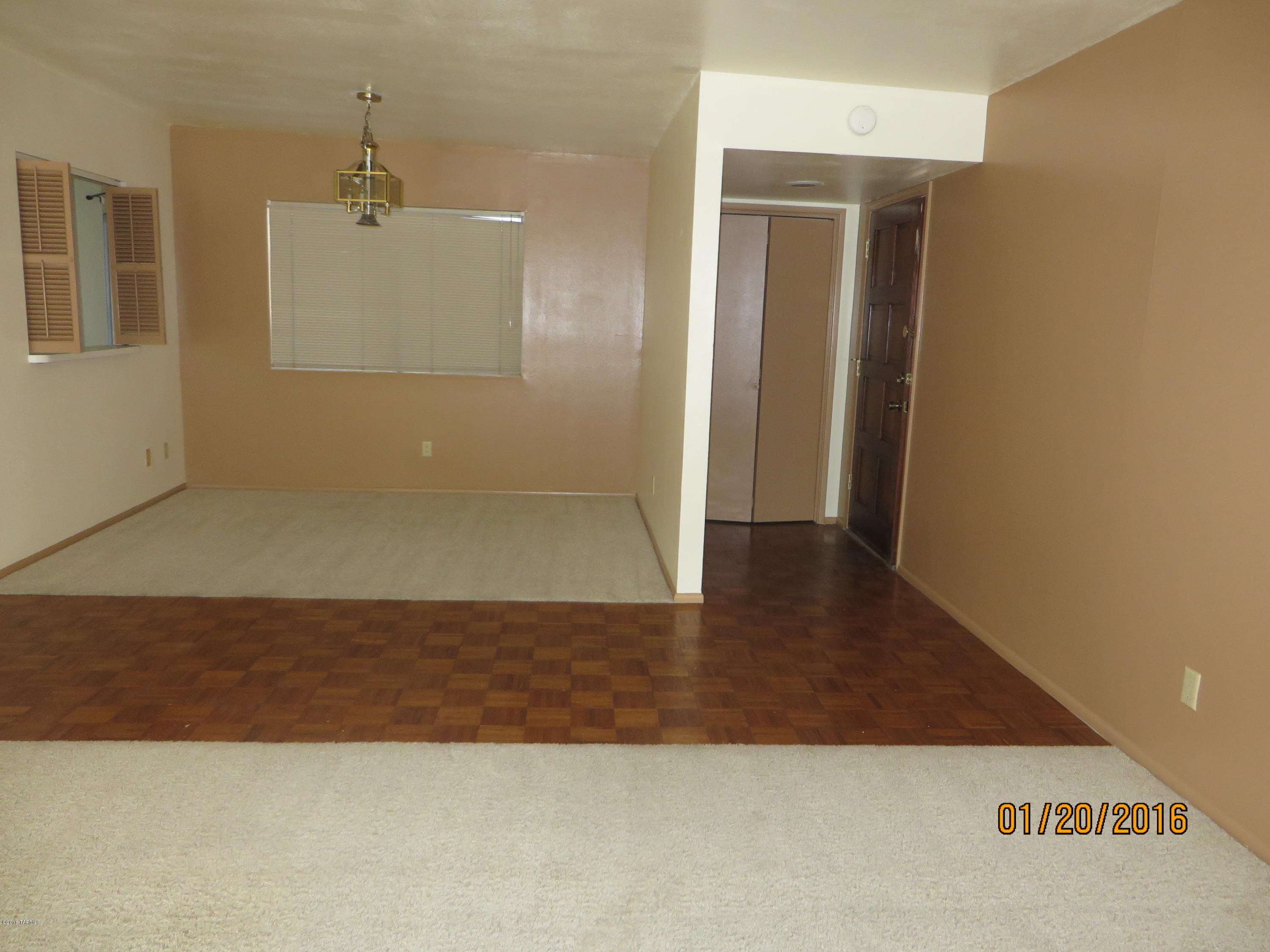 La Casita Foothills Estates (1-25) - Residential Lease