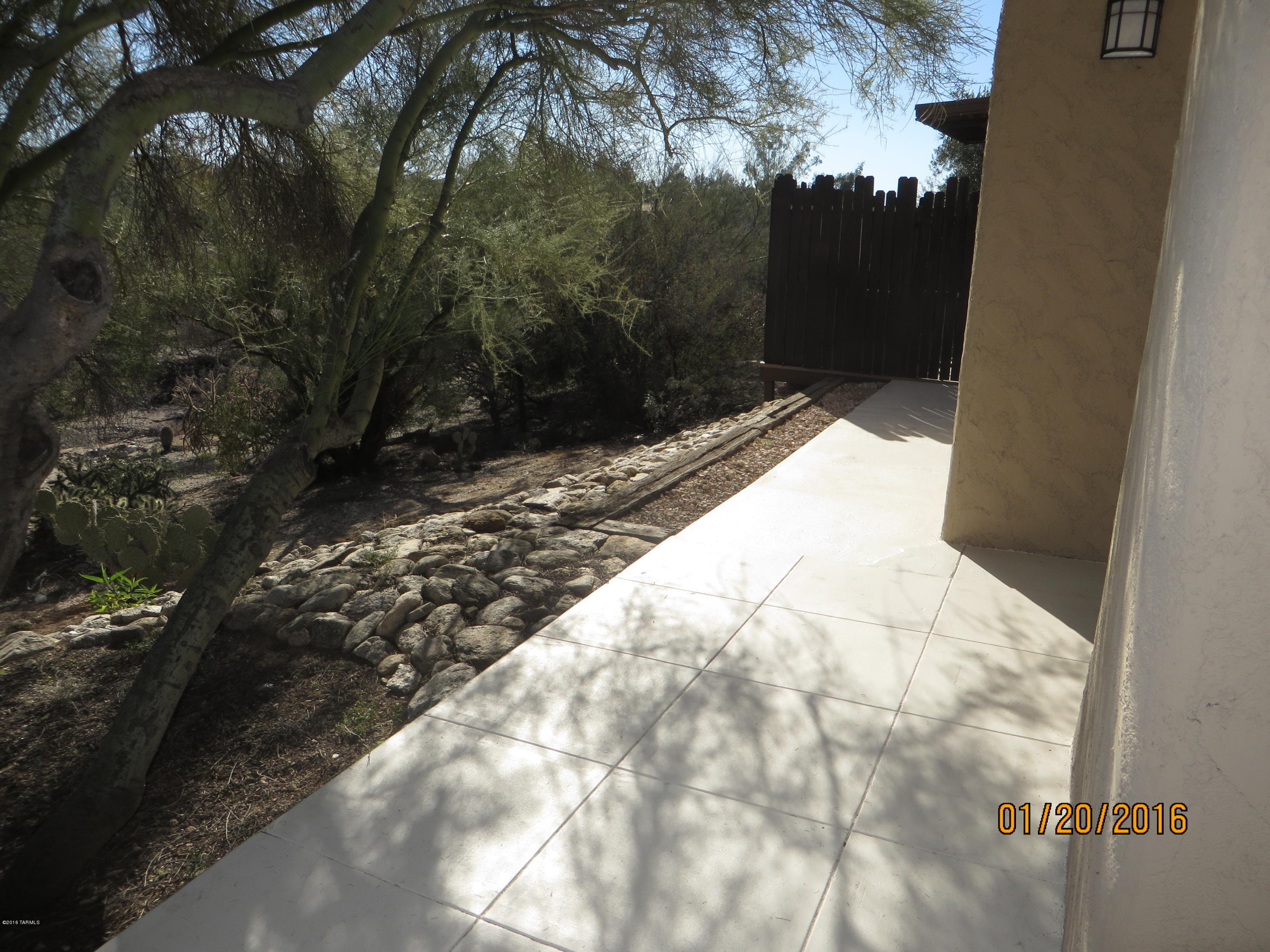 La Casita Foothills Estates (1-25) - Residential Lease