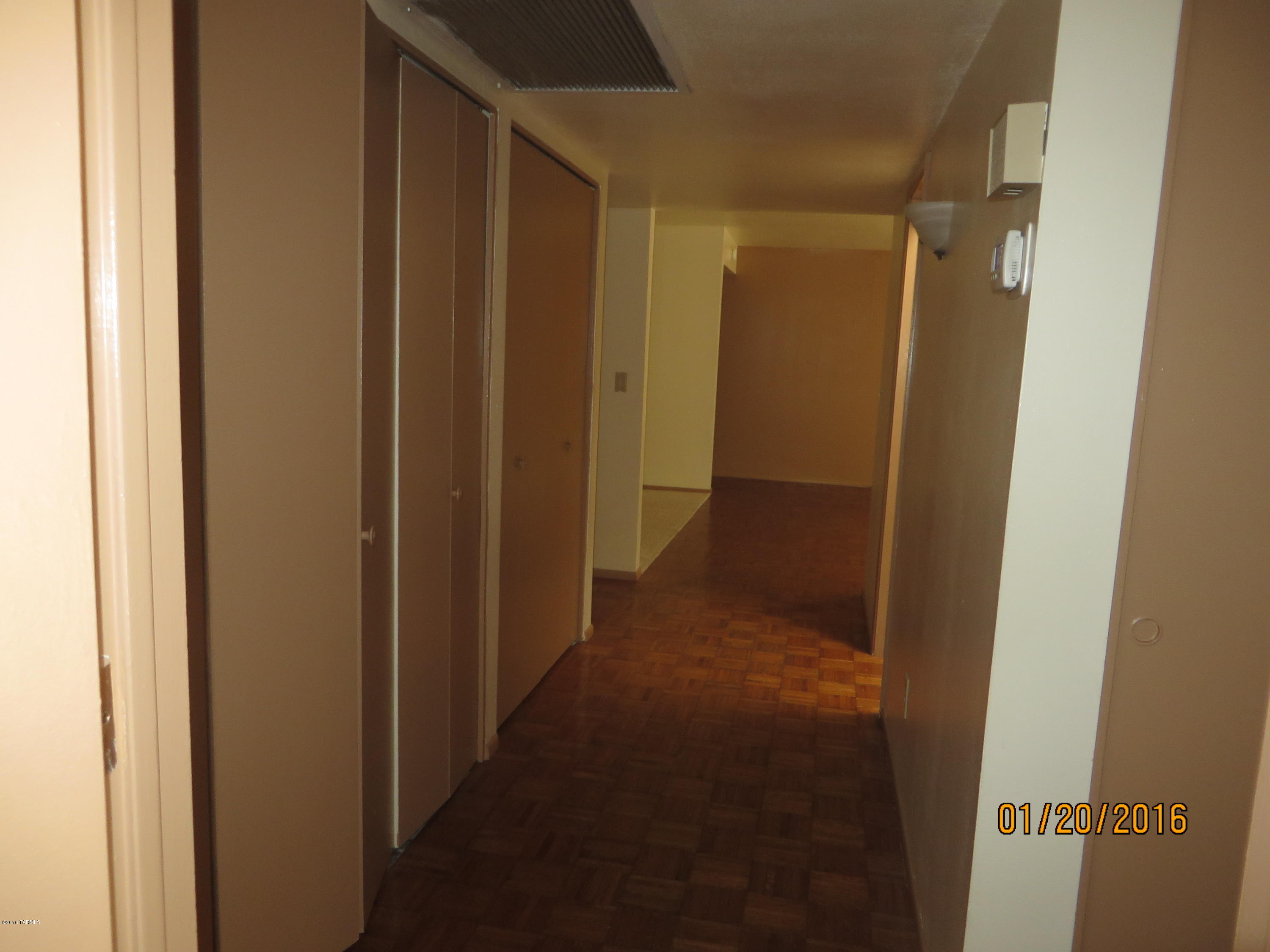 La Casita Foothills Estates (1-25) - Residential Lease