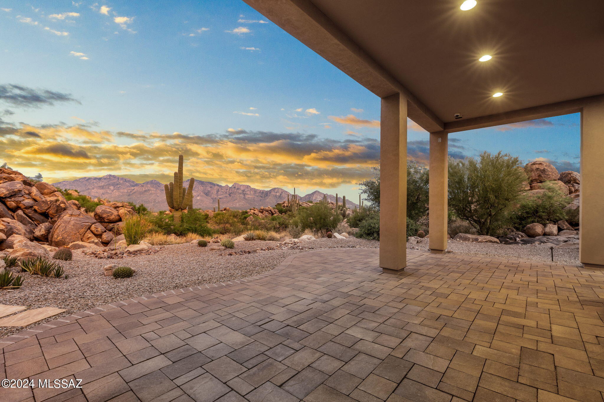 Meritage At Stone Canyon VIII - Residential
