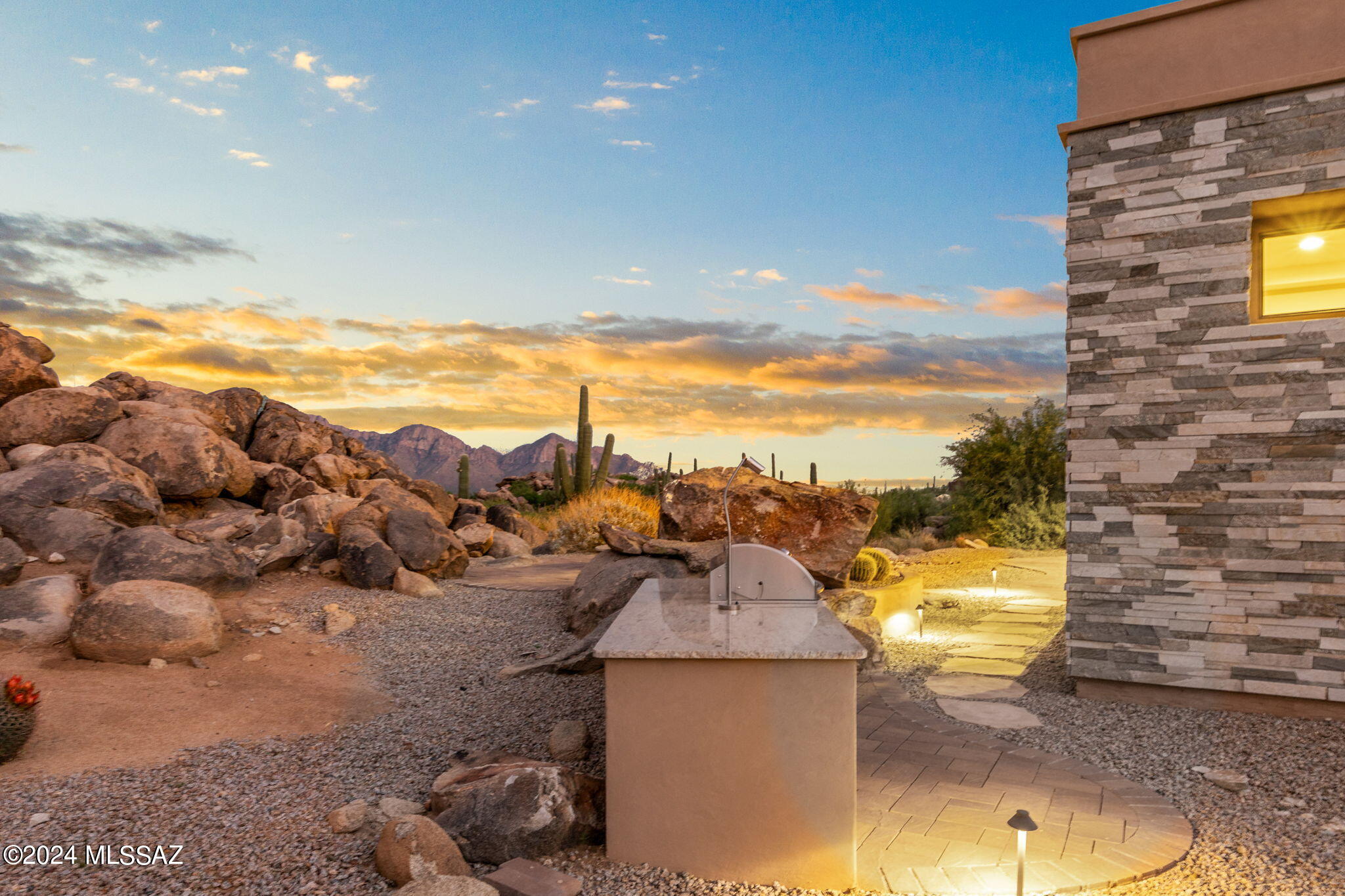 Meritage At Stone Canyon VIII - Residential