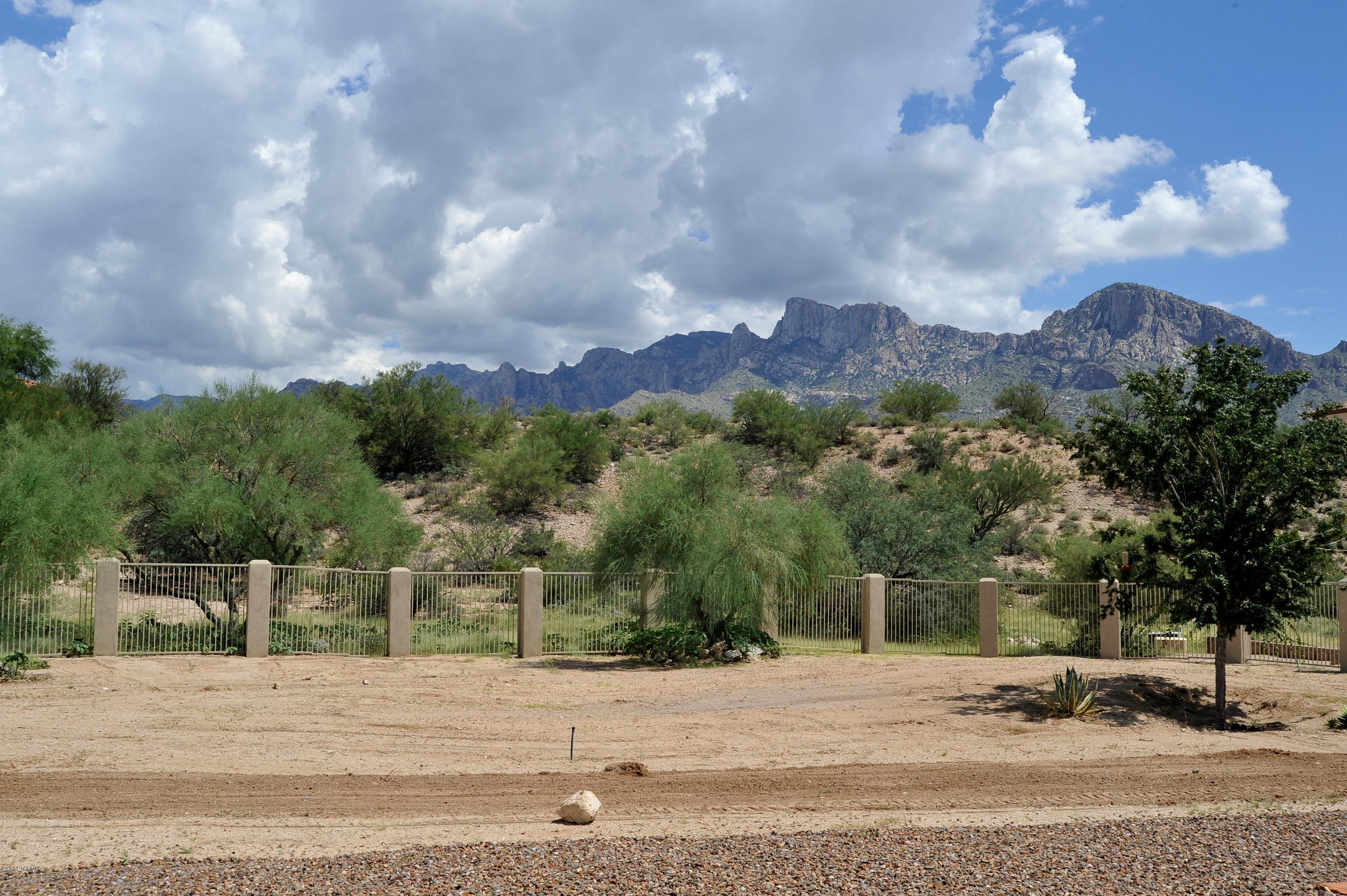 Canada Del Oro Estates - Residential