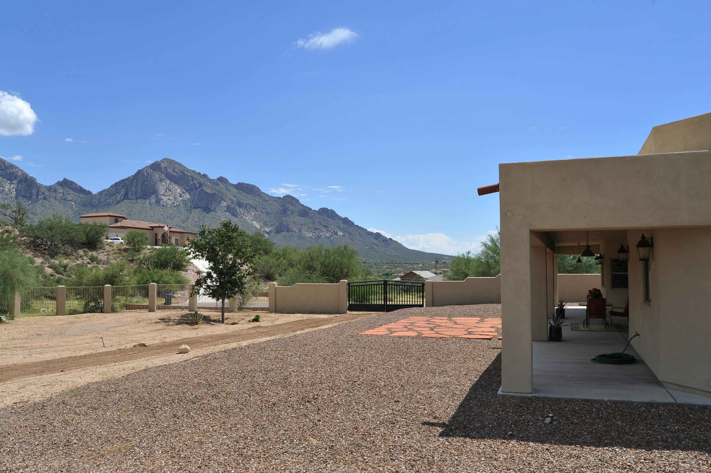 Canada Del Oro Estates - Residential
