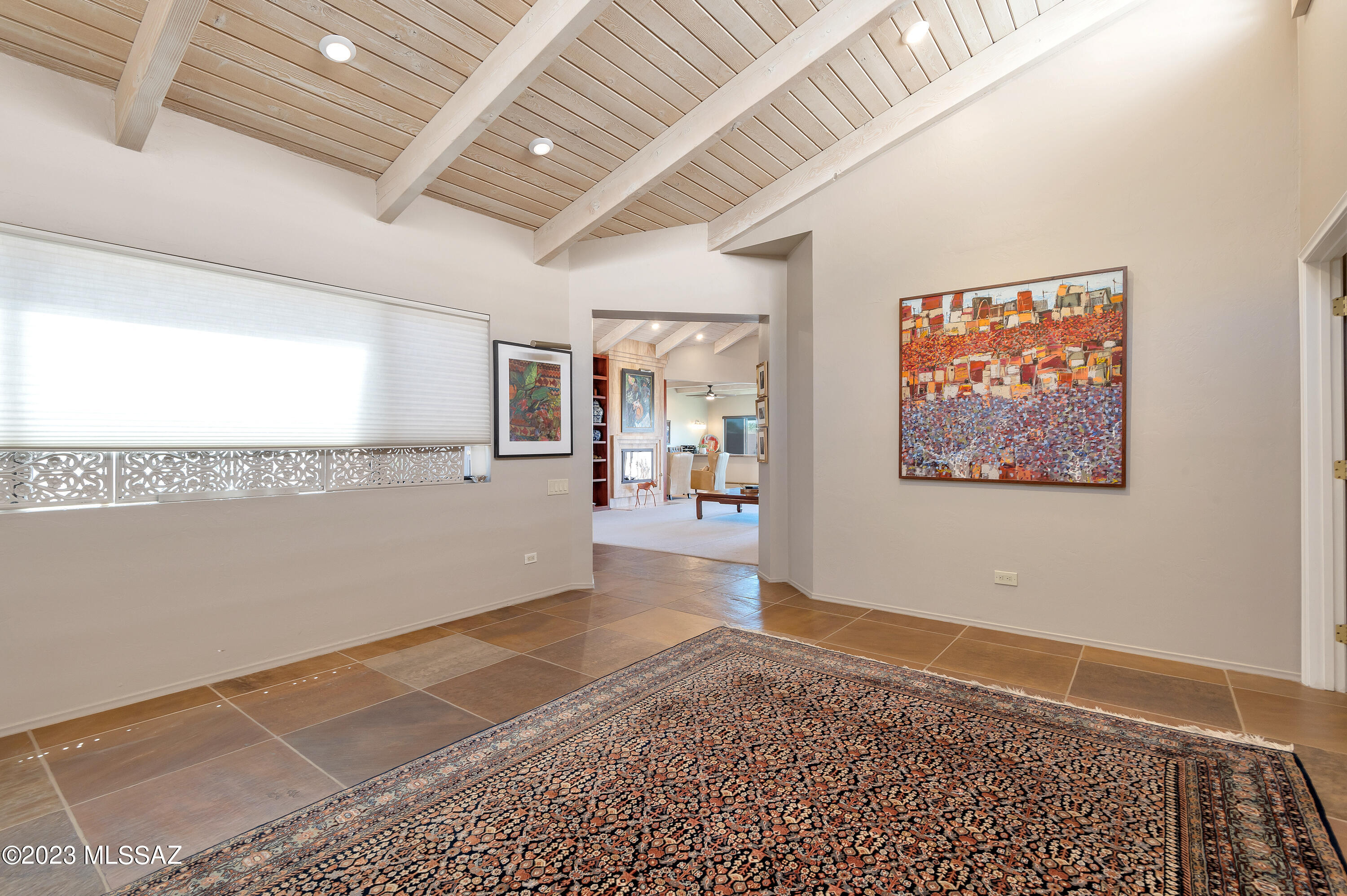 Finisterra II (211-302) - Residential