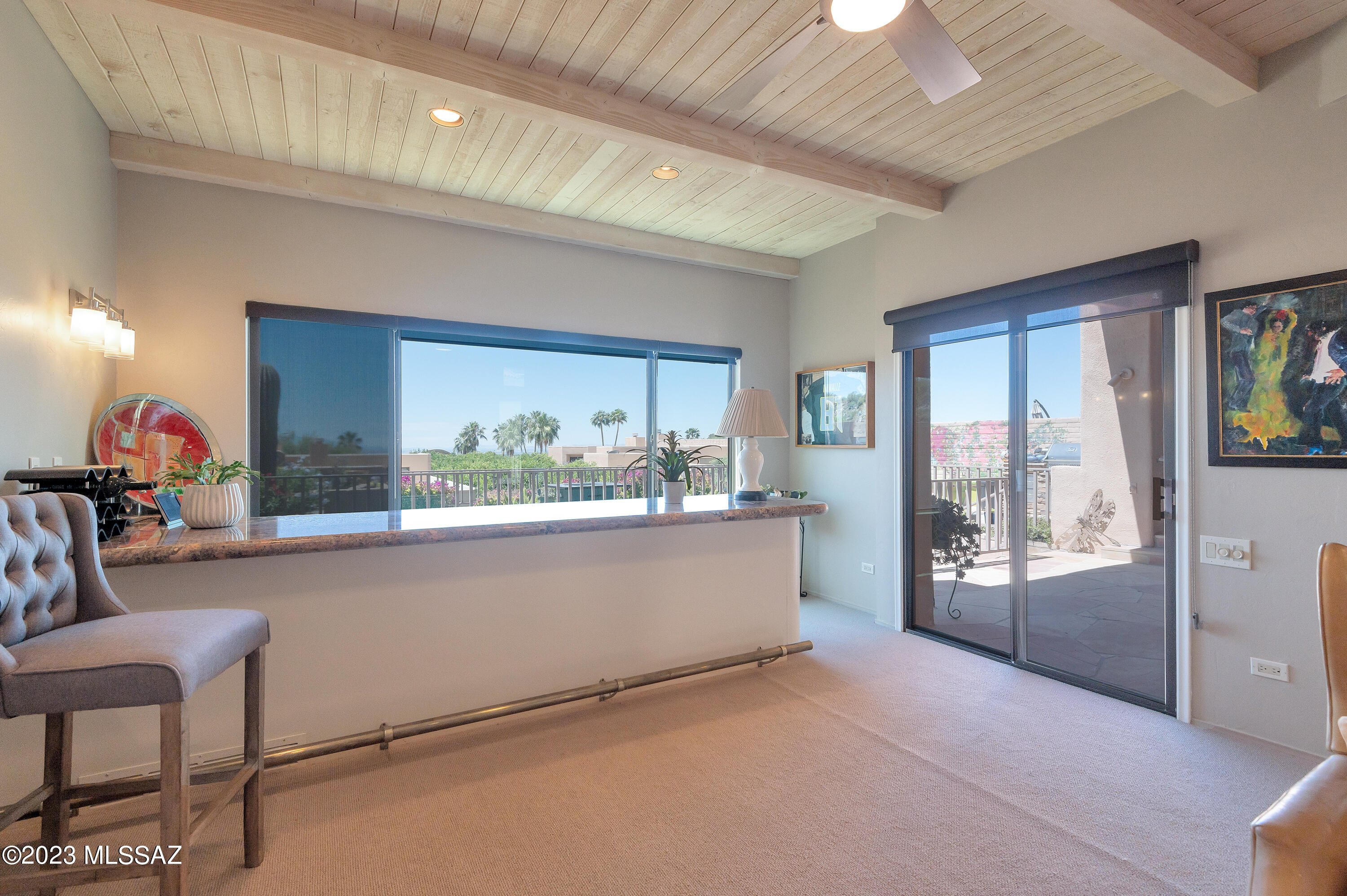 Finisterra II (211-302) - Residential