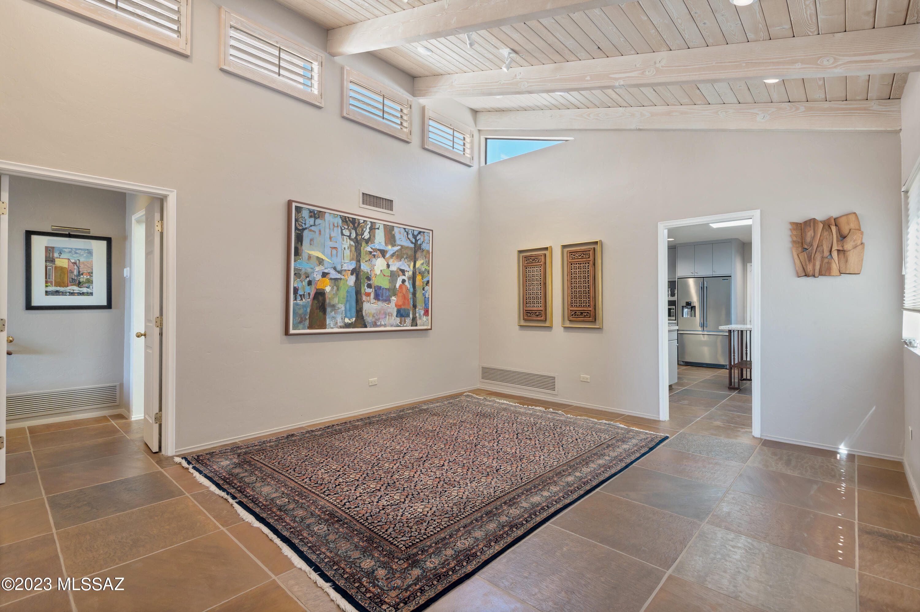 Finisterra II (211-302) - Residential