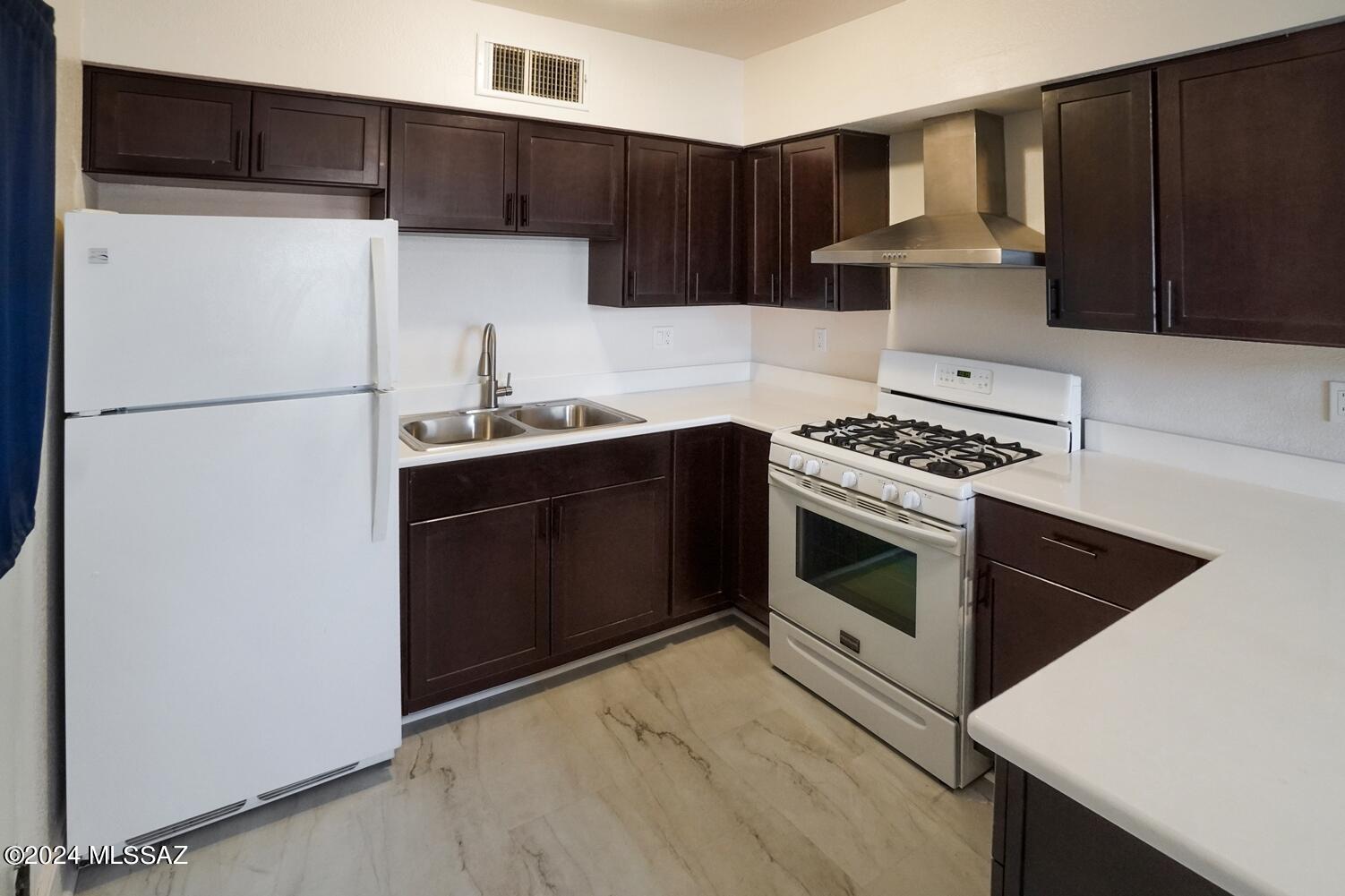 Oracle Park - Residential Lease