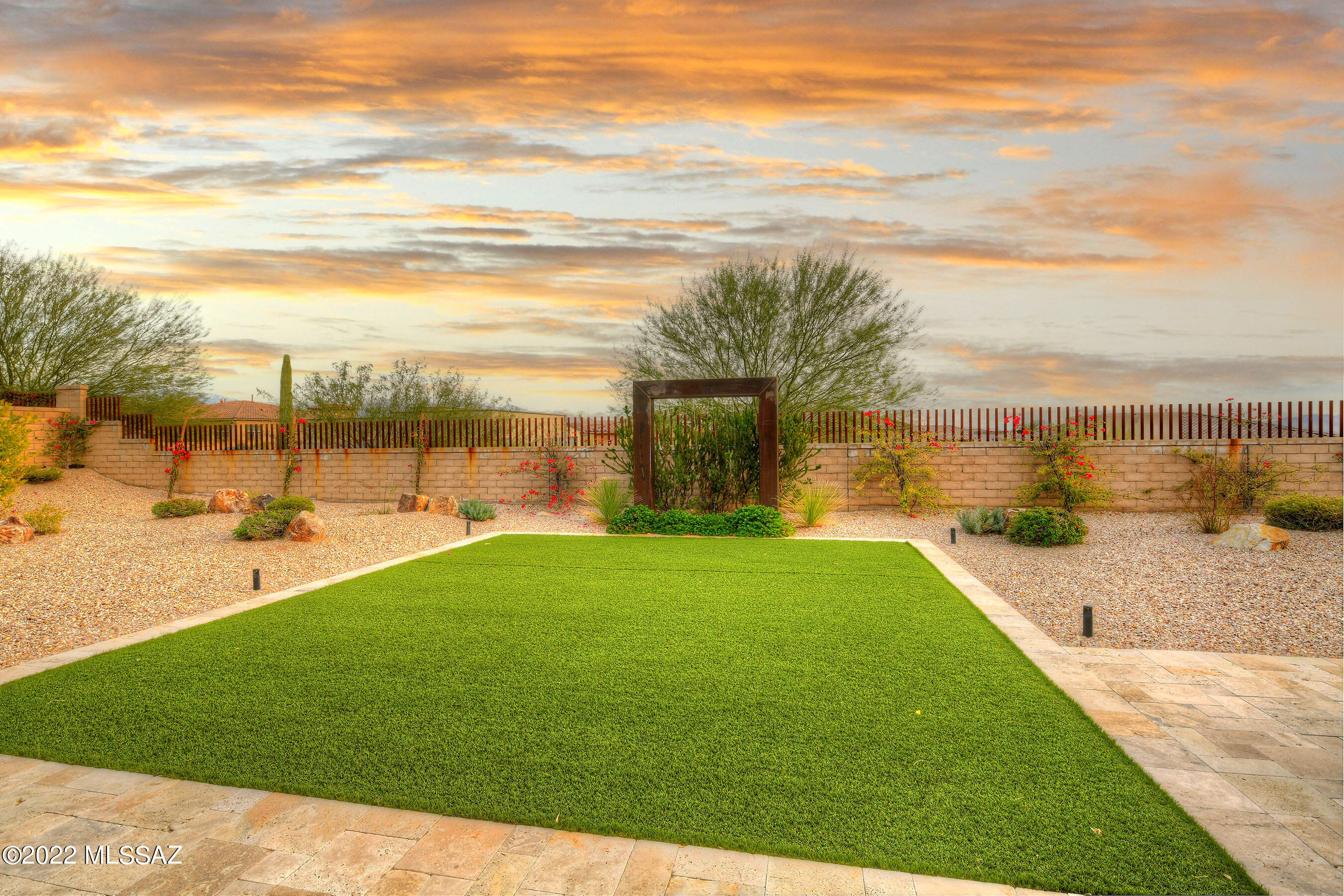 Los Saguaros At Dove Mountain SQ20121640199 - Residential