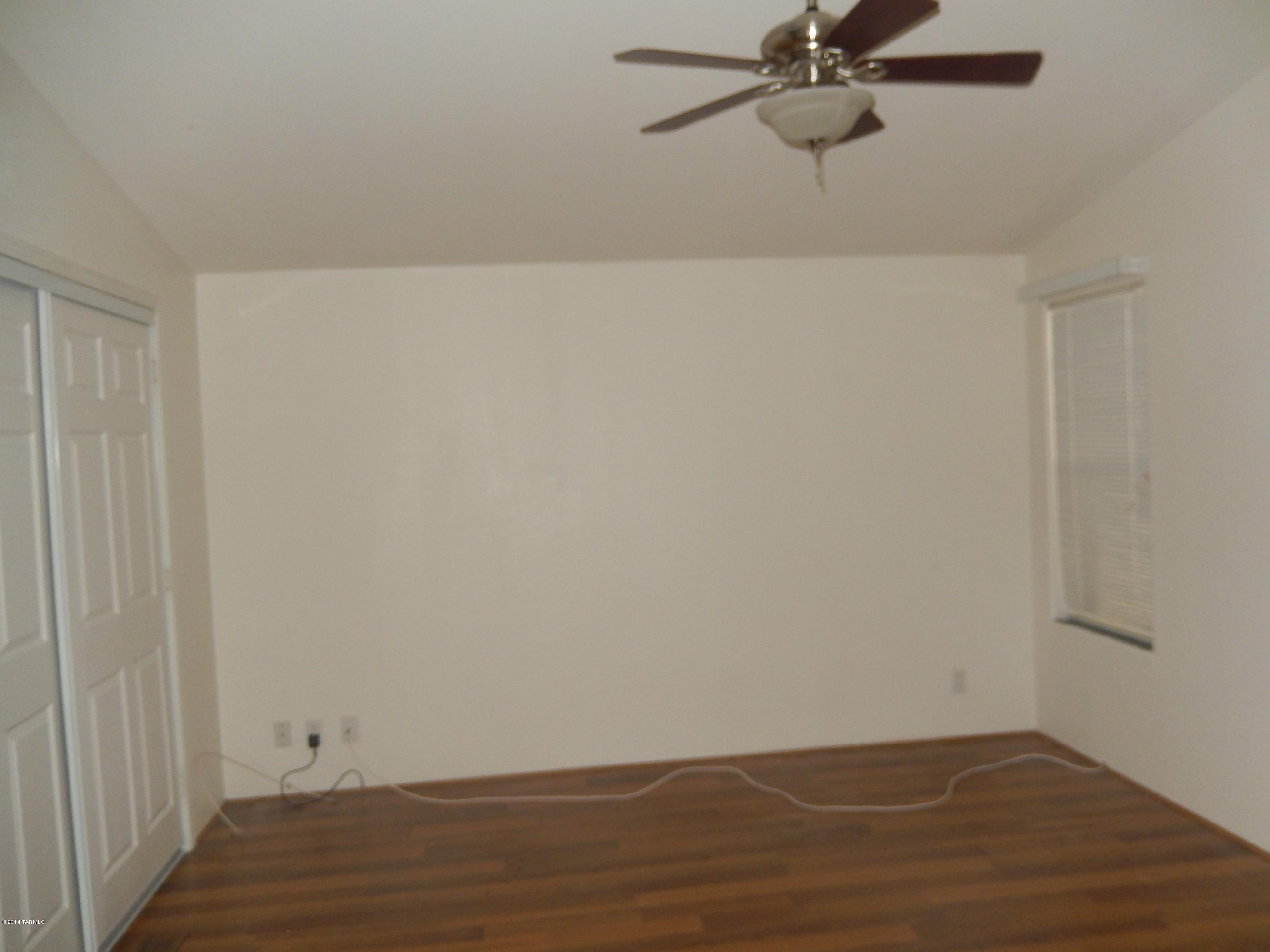 Mountainside Village (1-189) - Residential Lease