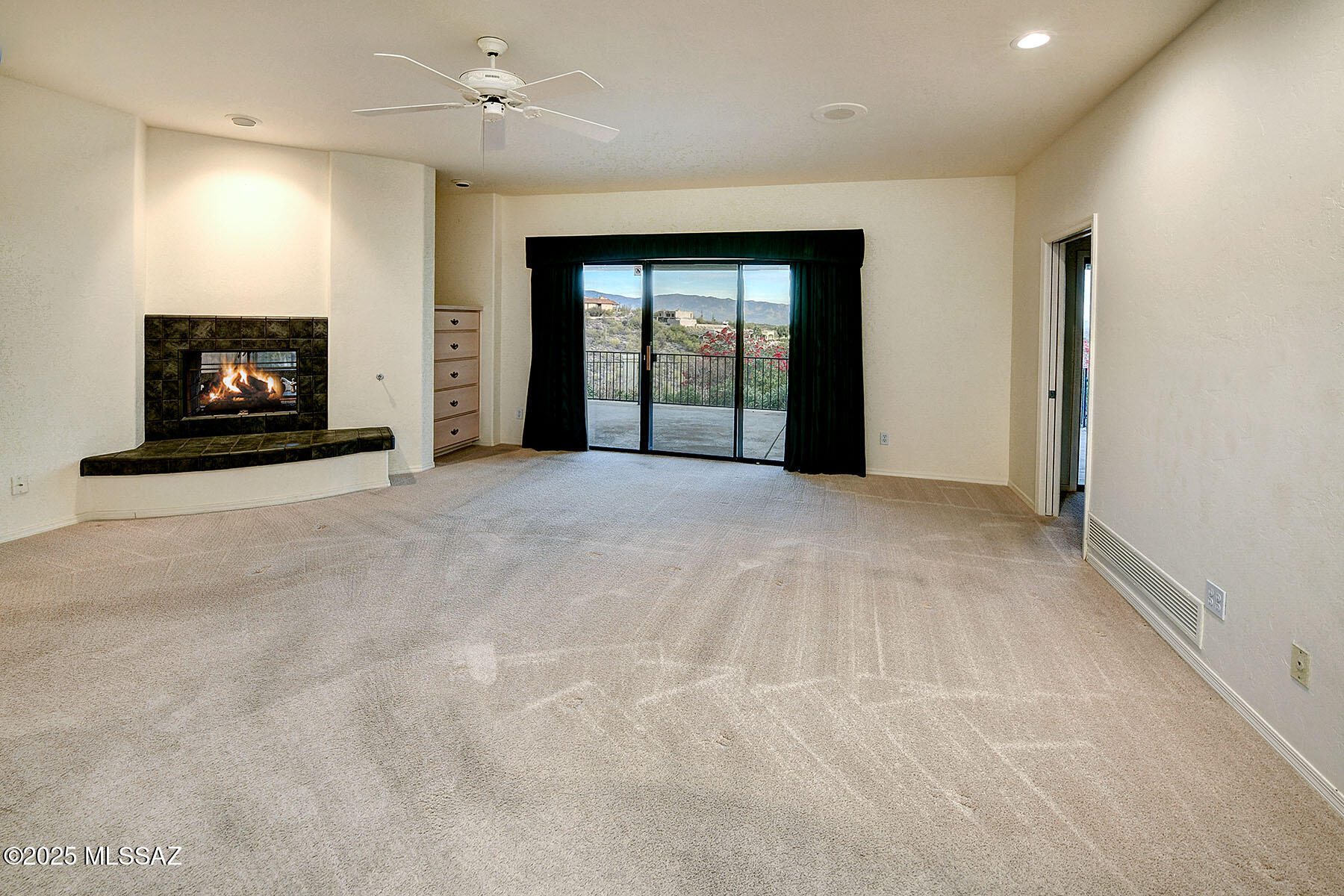 Ventana Vista (1-13) - Residential