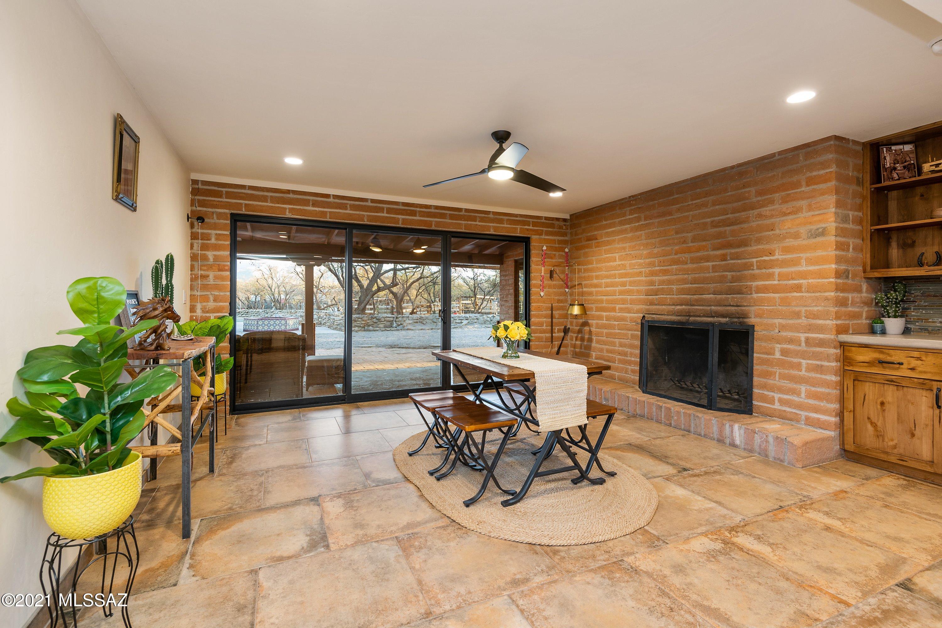Tanque Verde Country Estates - Residential