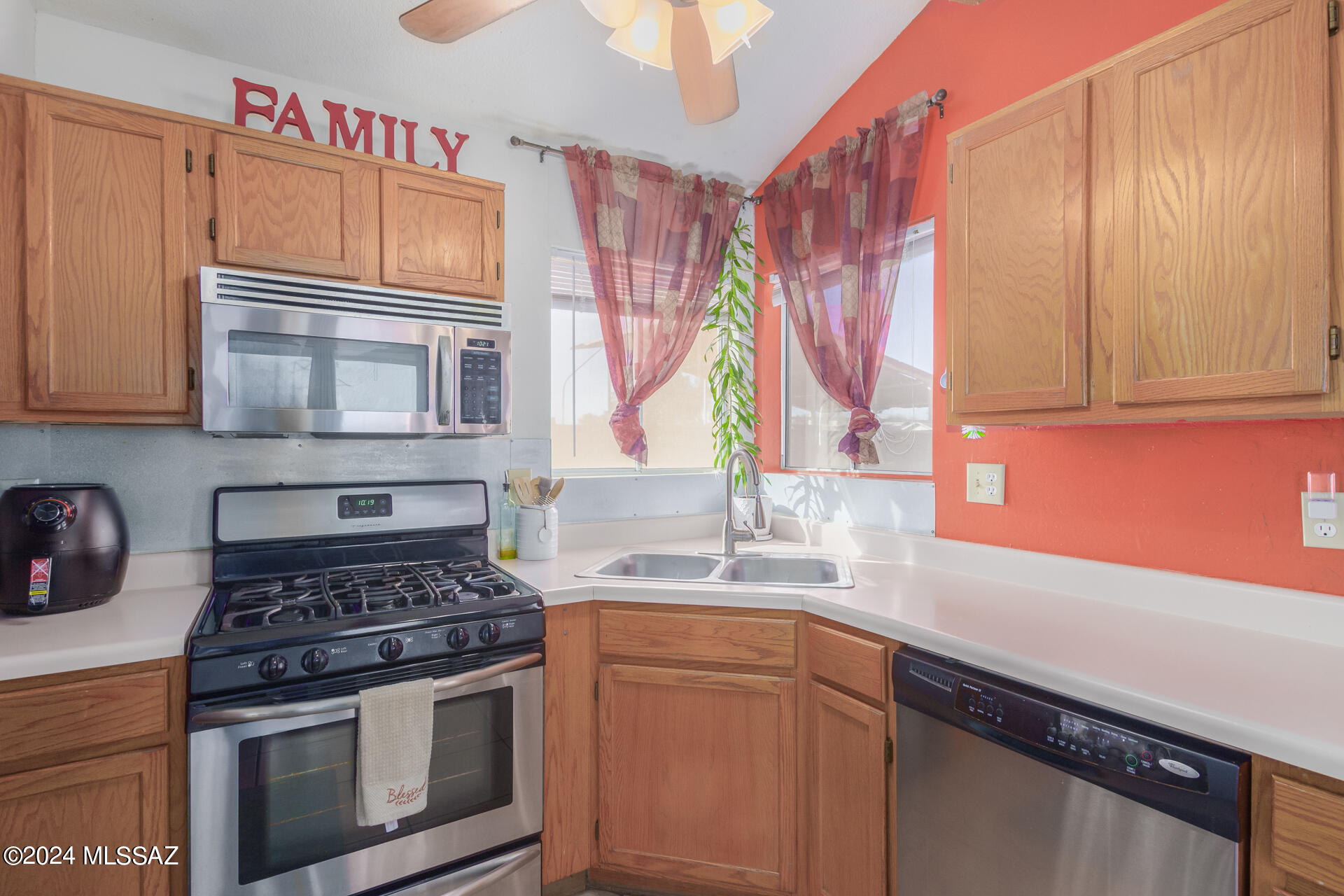 Woodbridge At Midvale Park (1-258) - Residential