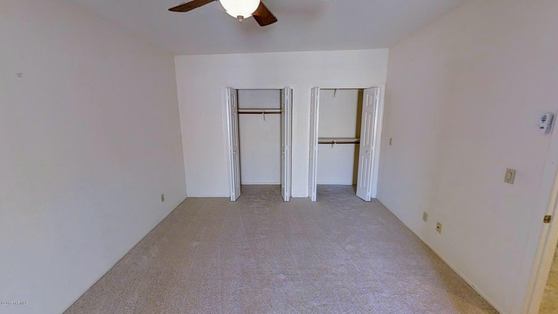 Valle Del Oro Townhomes (1-90) - Residential