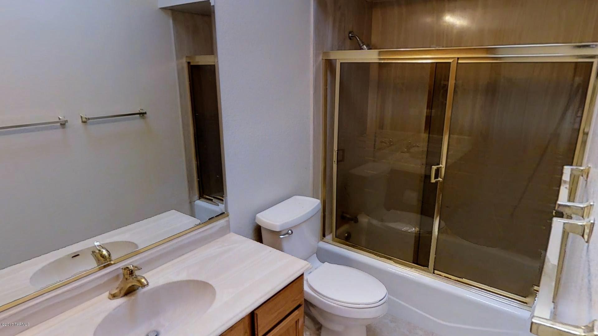 Valle Del Oro Townhomes (1-90) - Residential
