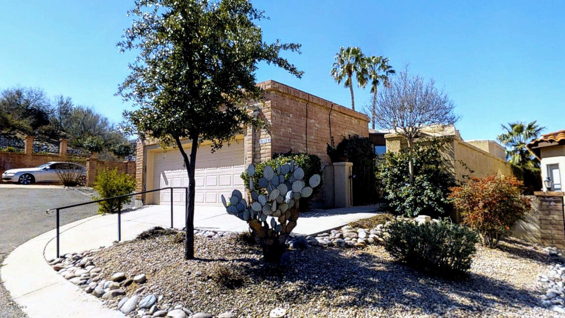 Valle Del Oro Townhomes (1-90) - Residential