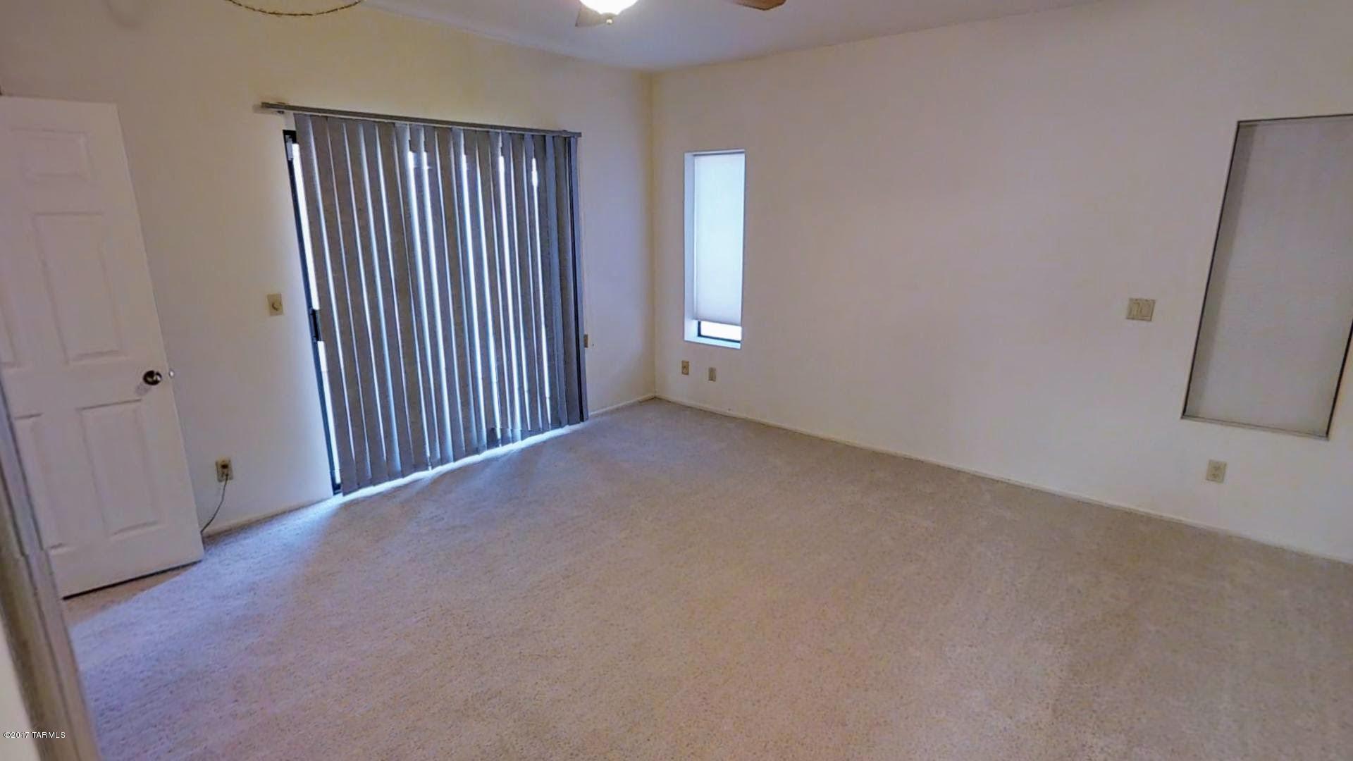 Valle Del Oro Townhomes (1-90) - Residential